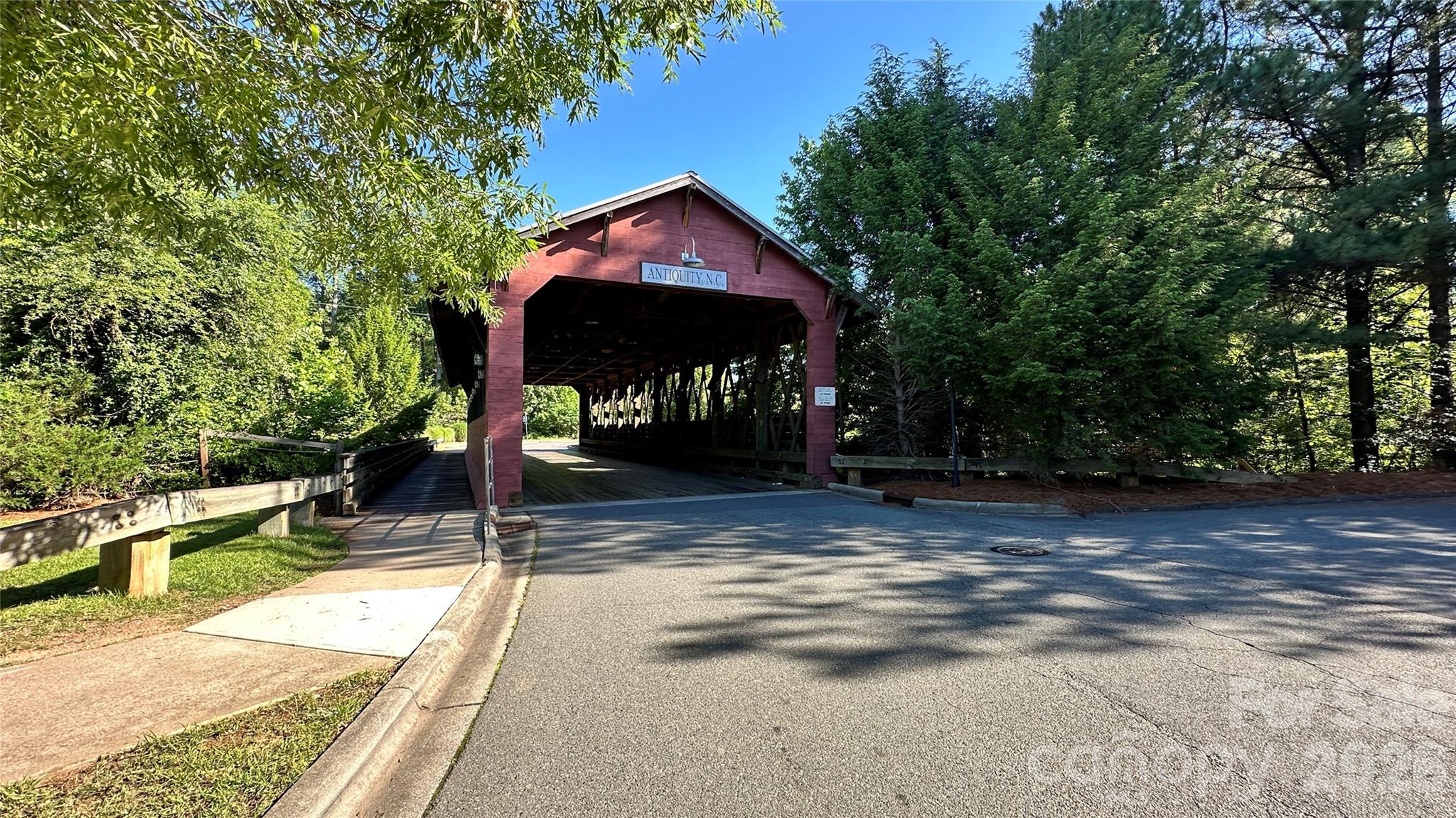 main property photo 38
