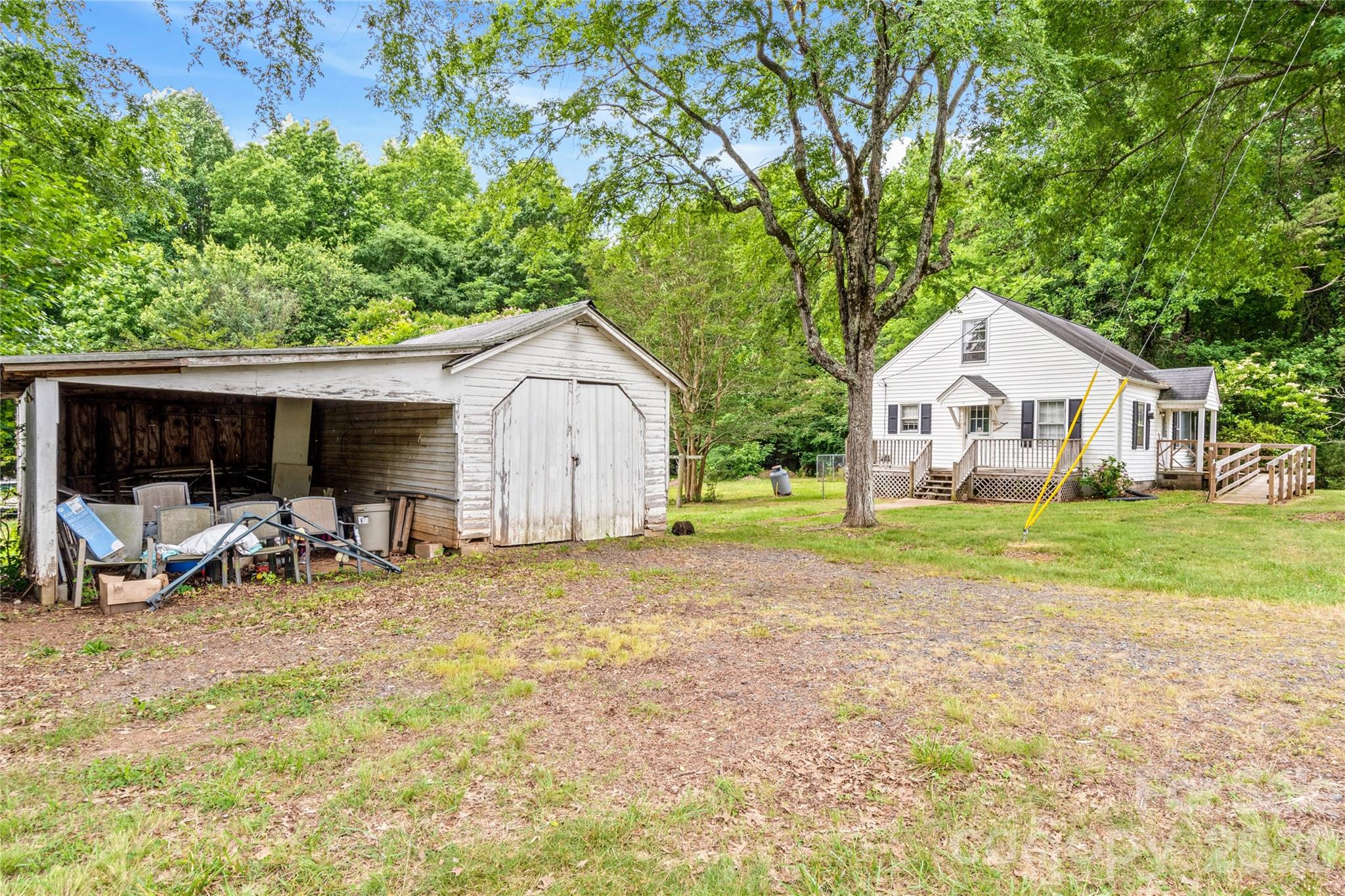 main property photo 21