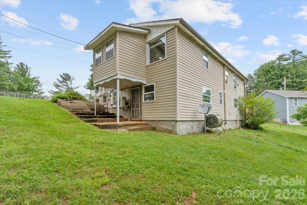 main property photo 27