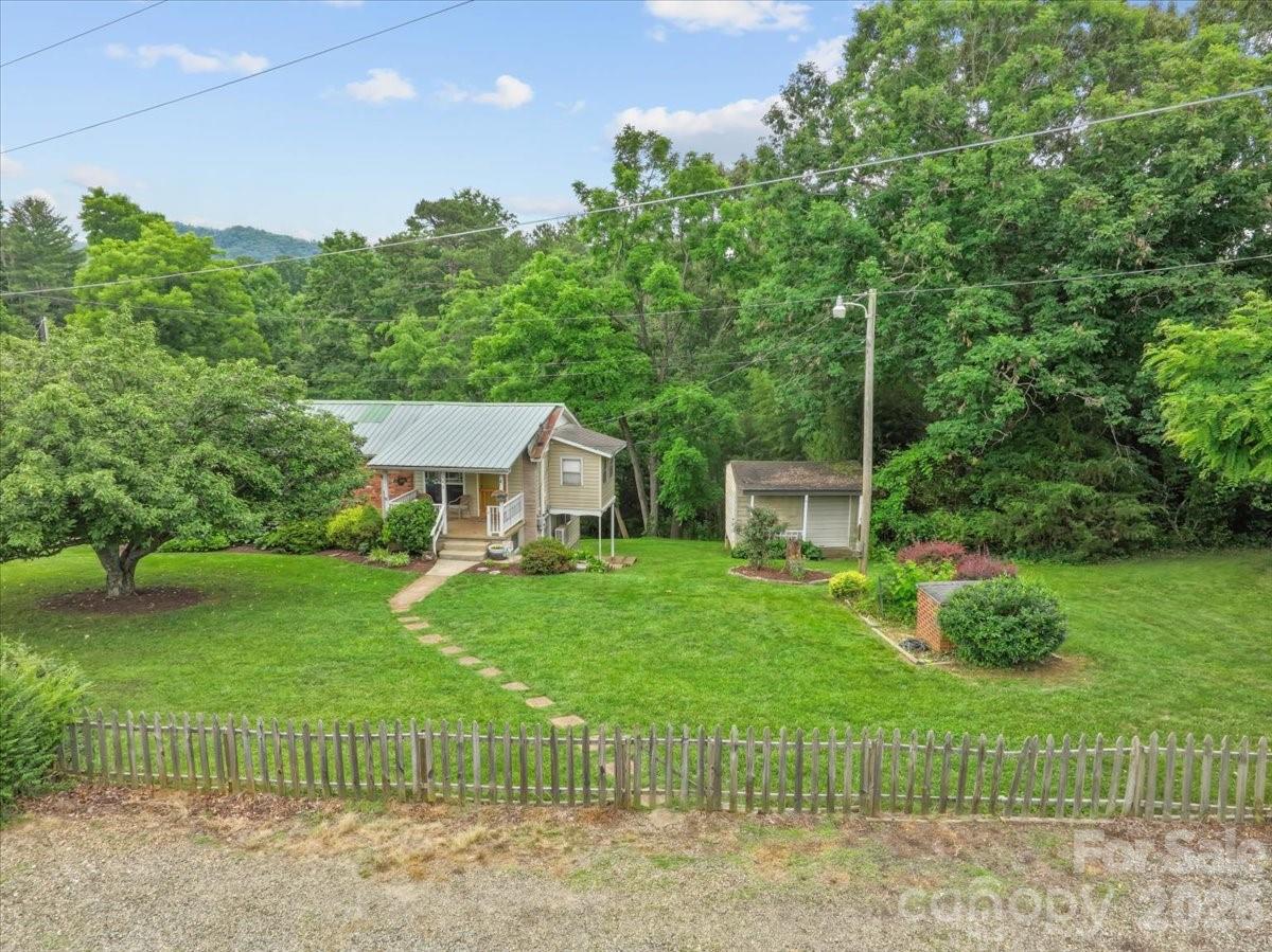 main property photo 32