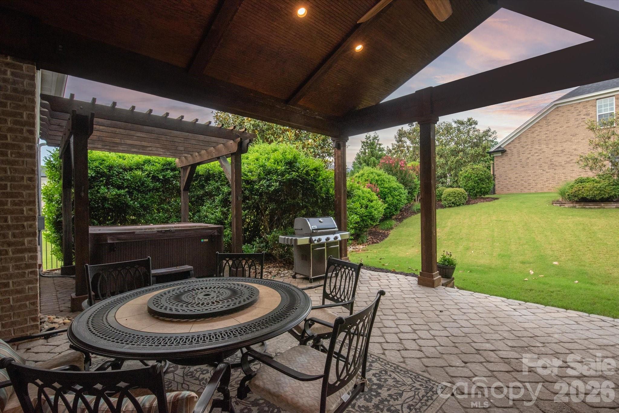 main property photo 36