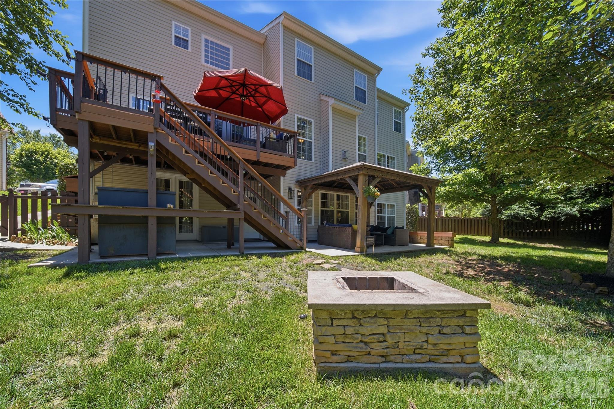 main property photo 46