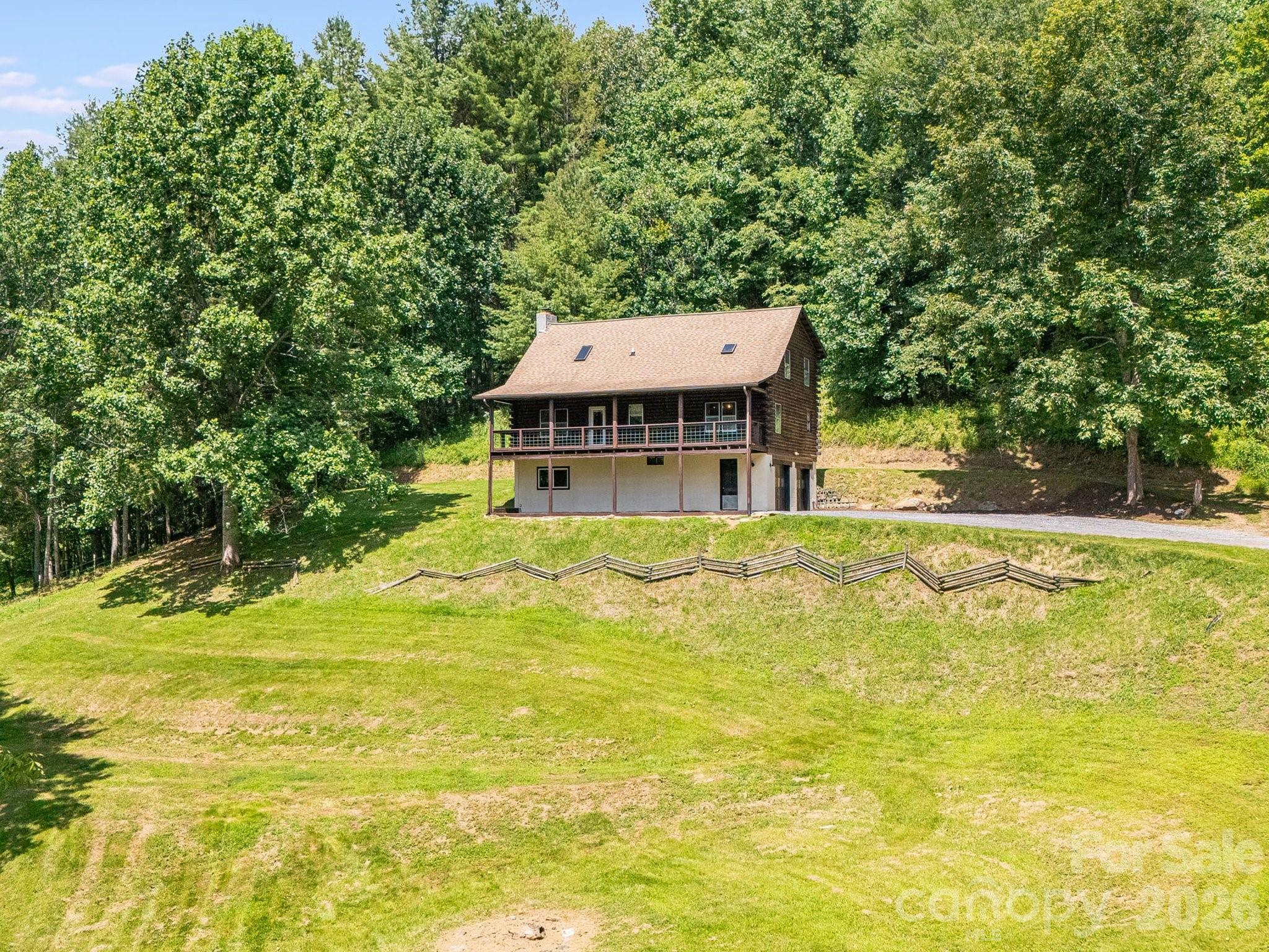 main property photo 40