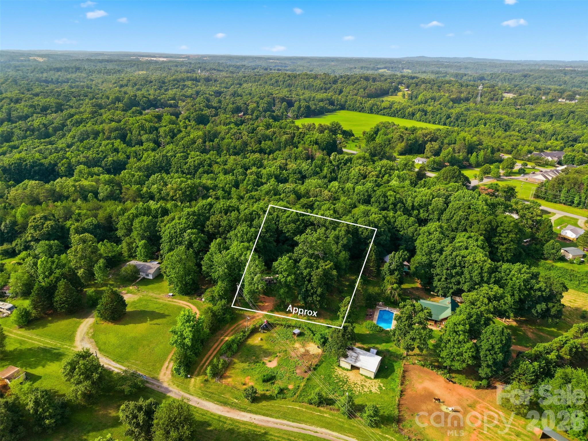 main property photo 2