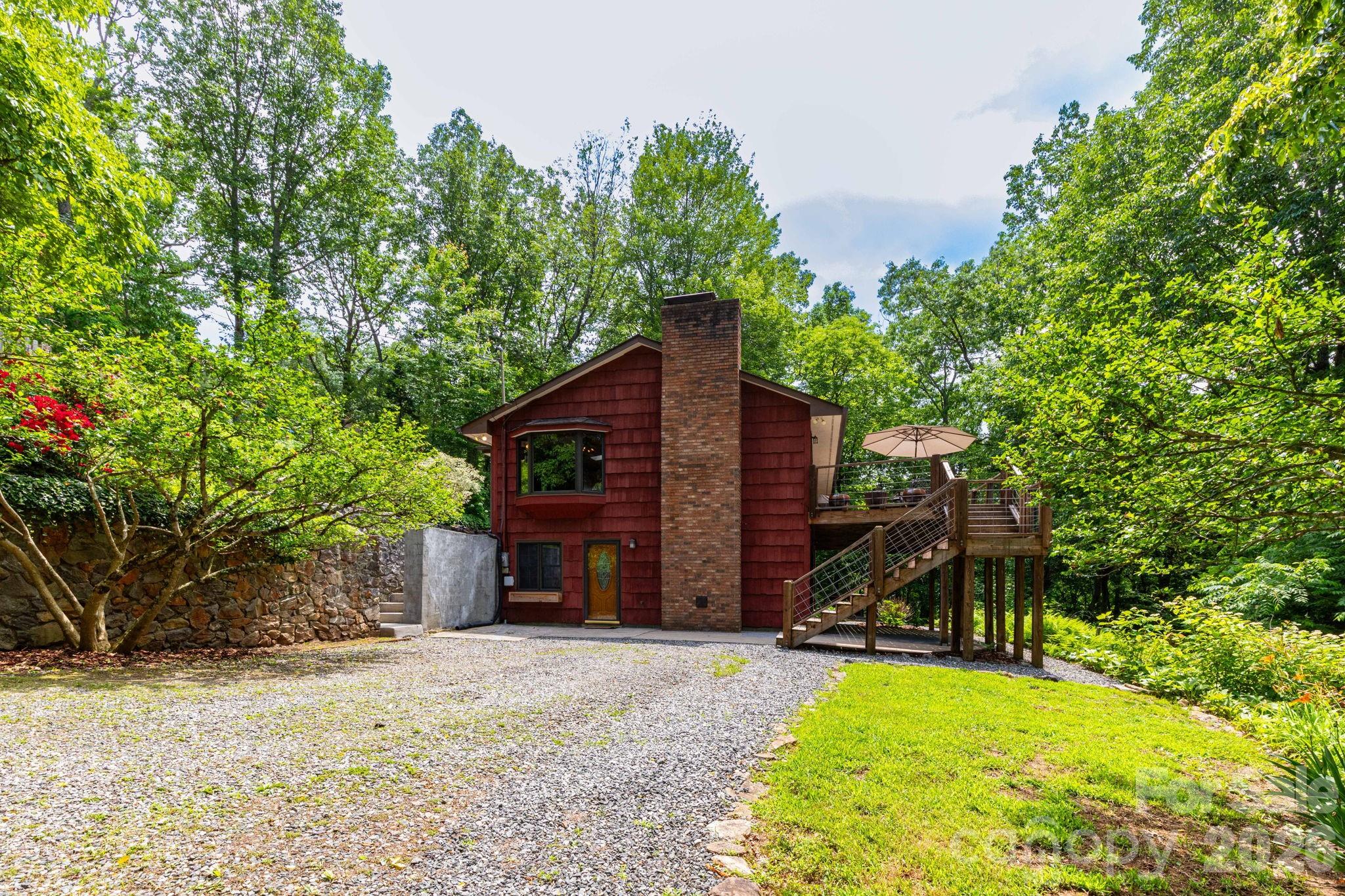 main property photo 27