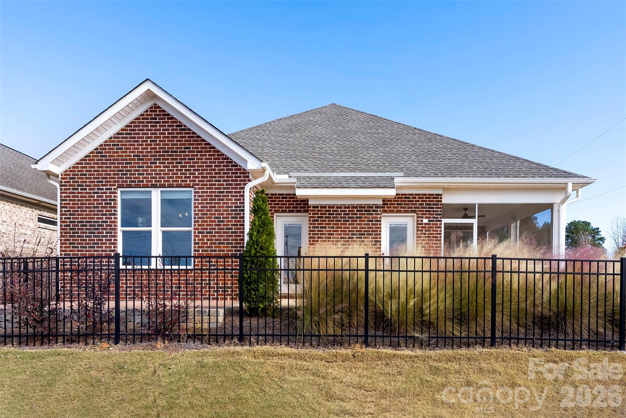main property photo 24