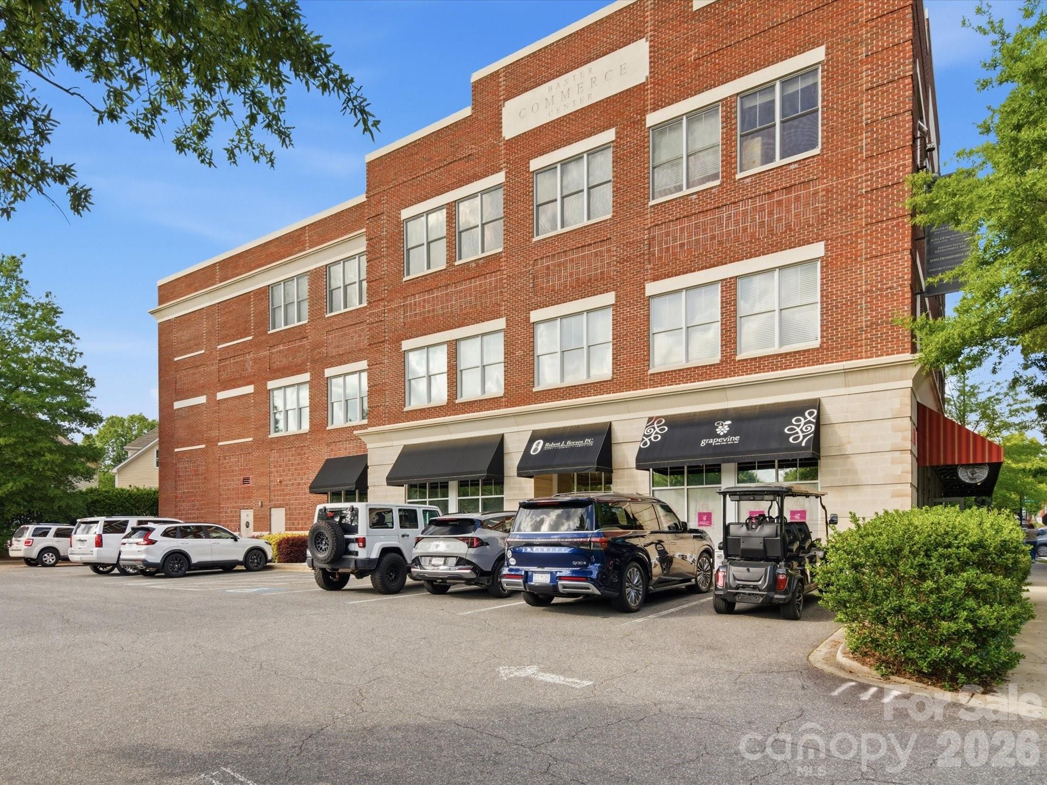 main property photo 31