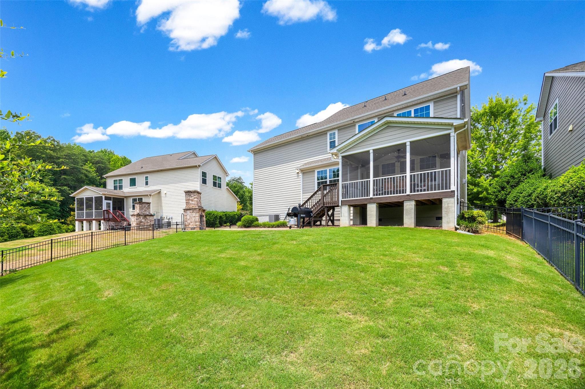 main property photo 22
