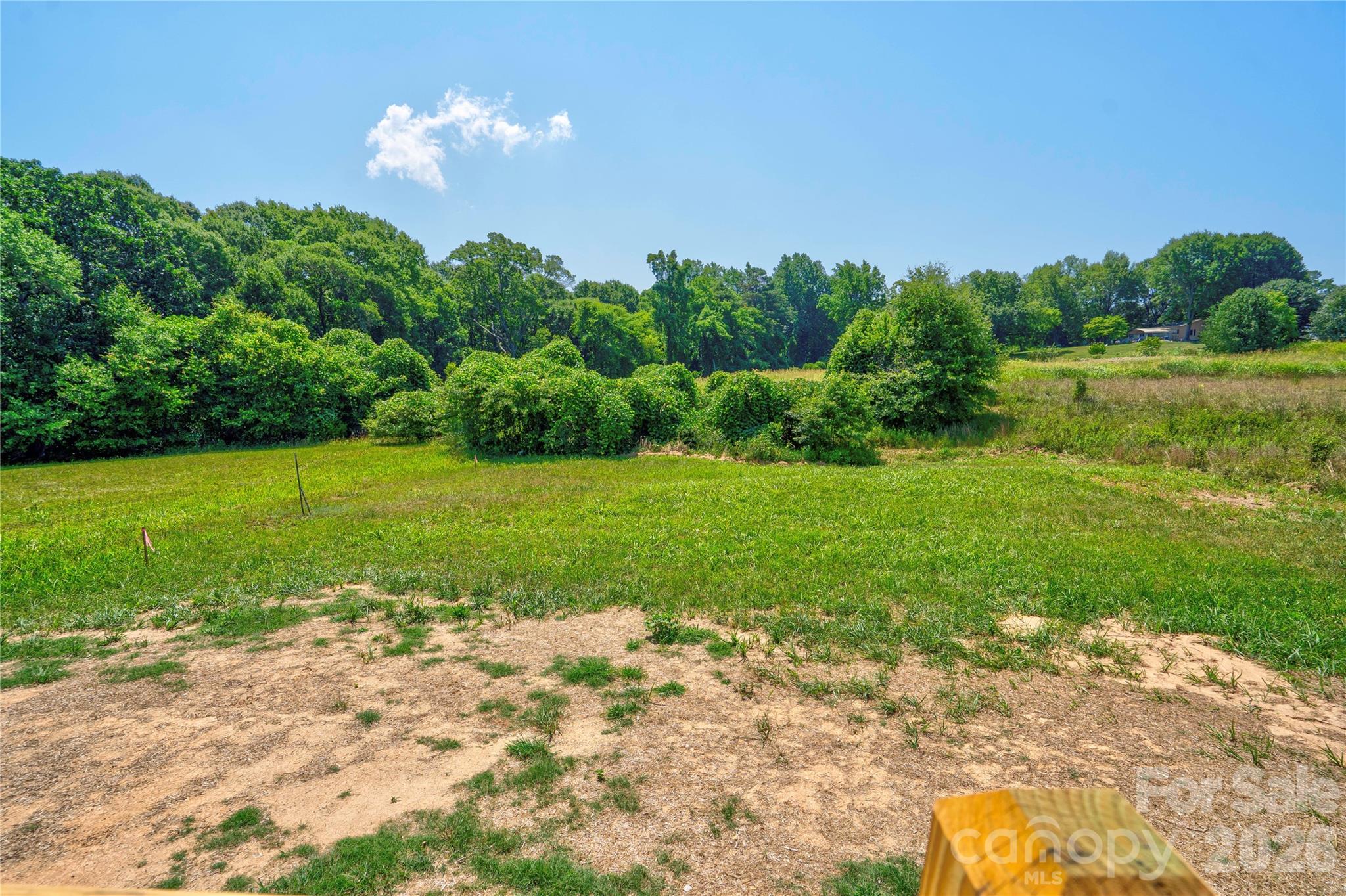 main property photo 37