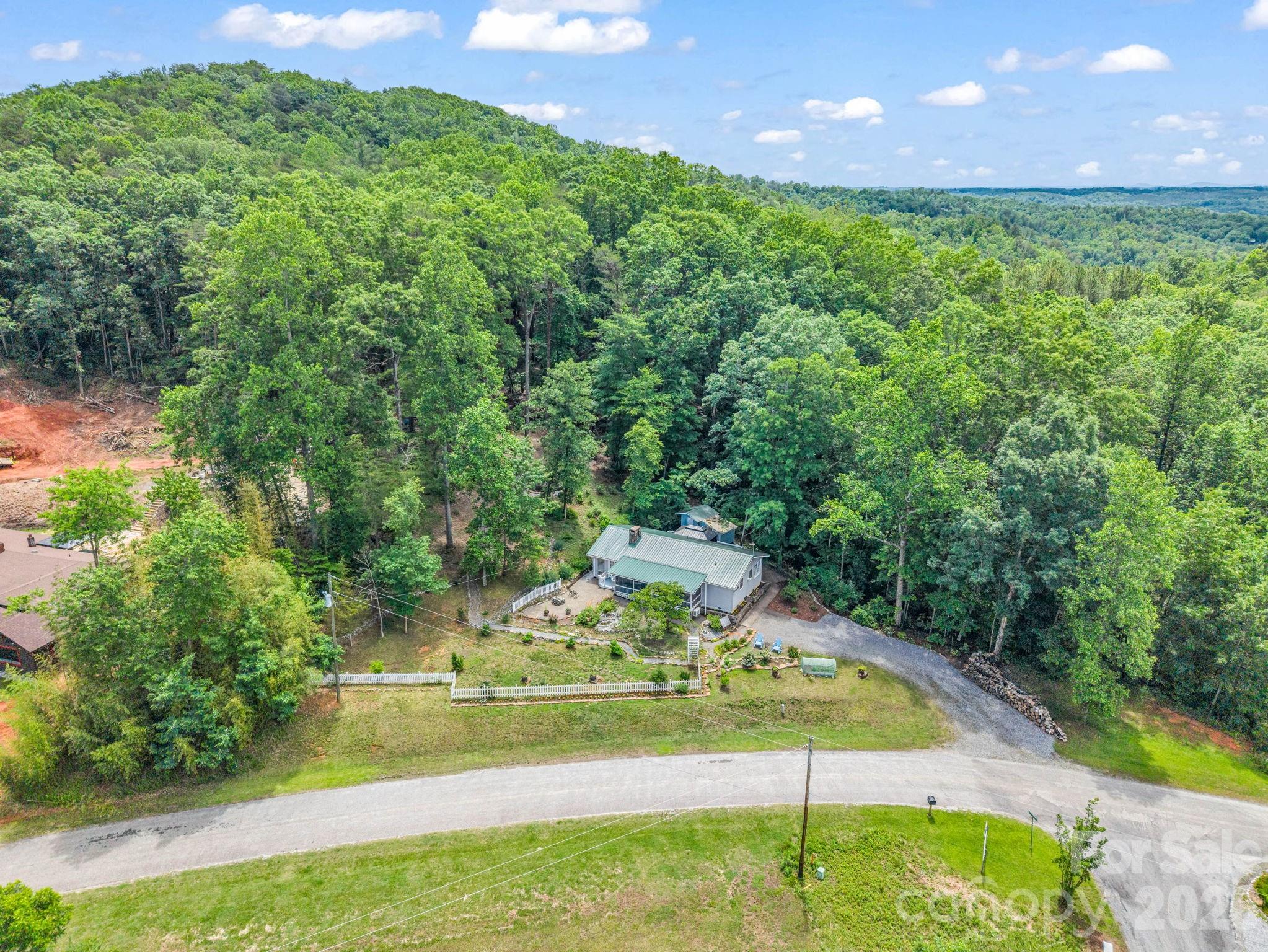 main property photo 39