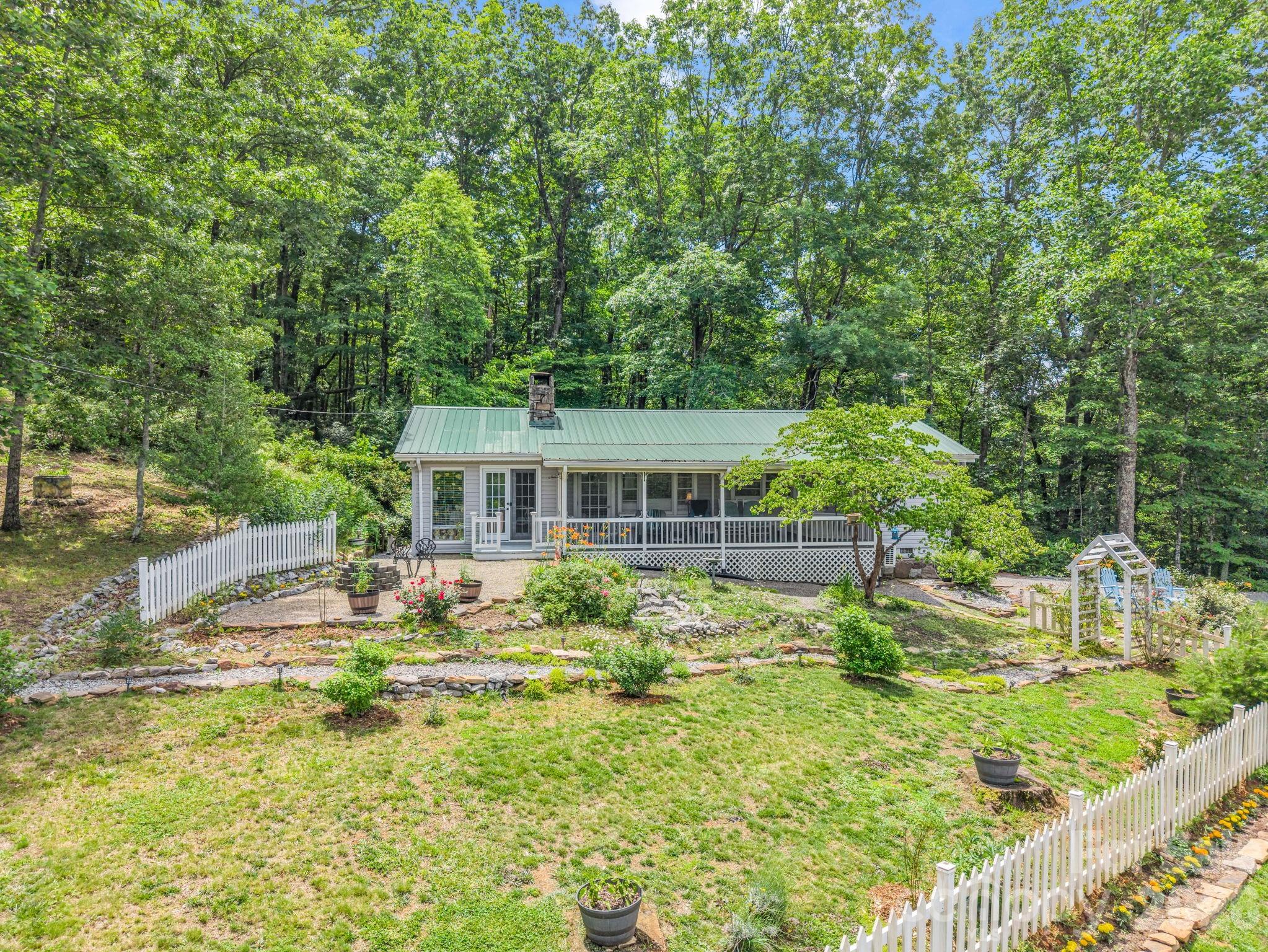 main property photo 41
