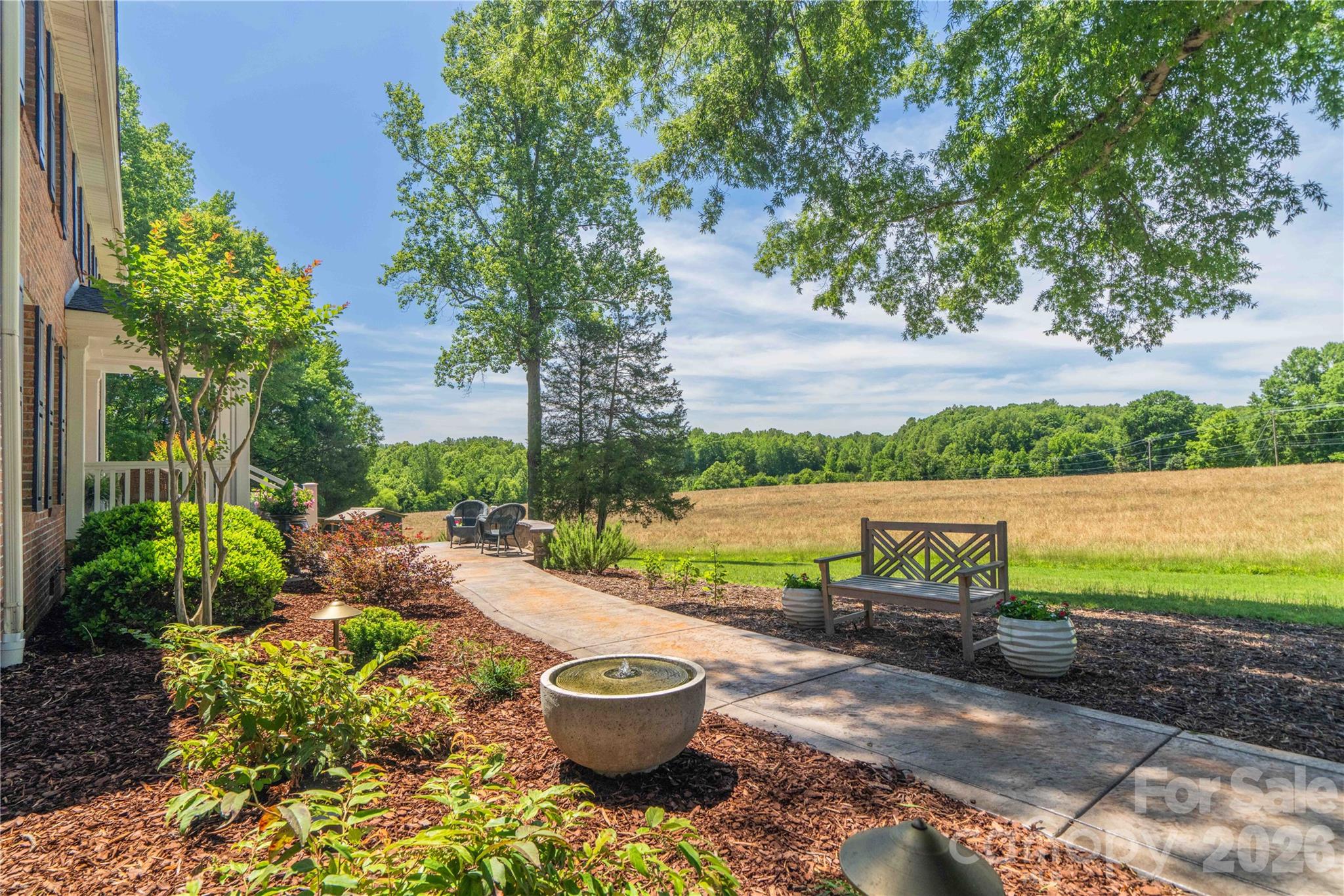 main property photo 41