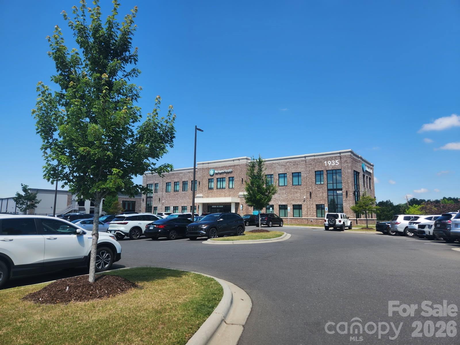 main property photo 8