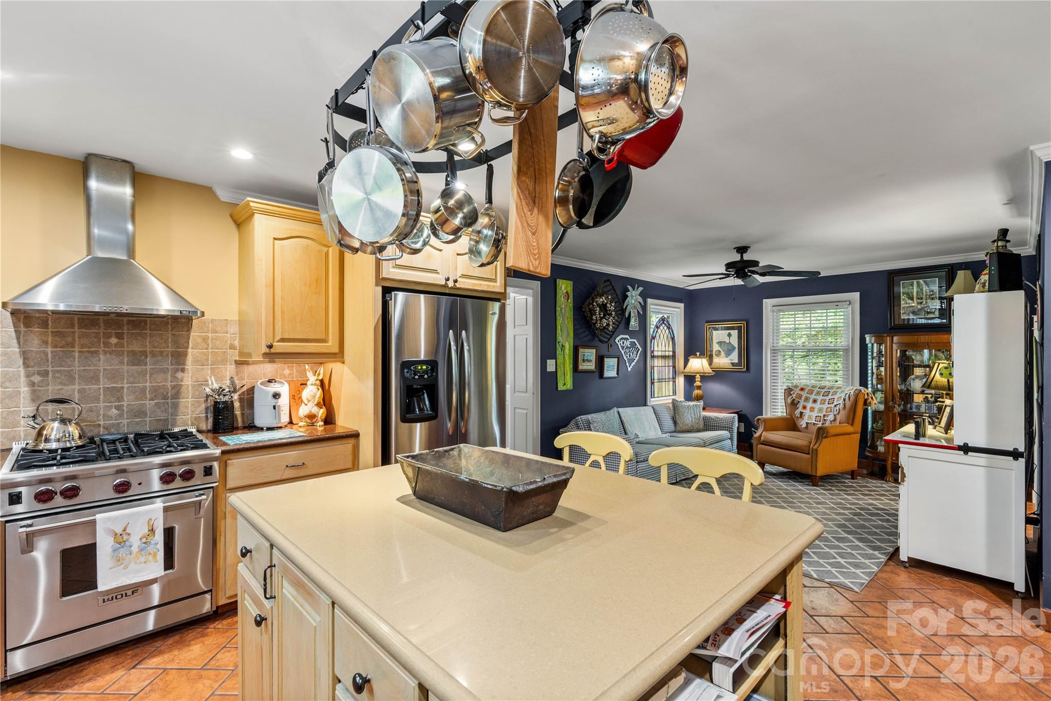 main property photo 12