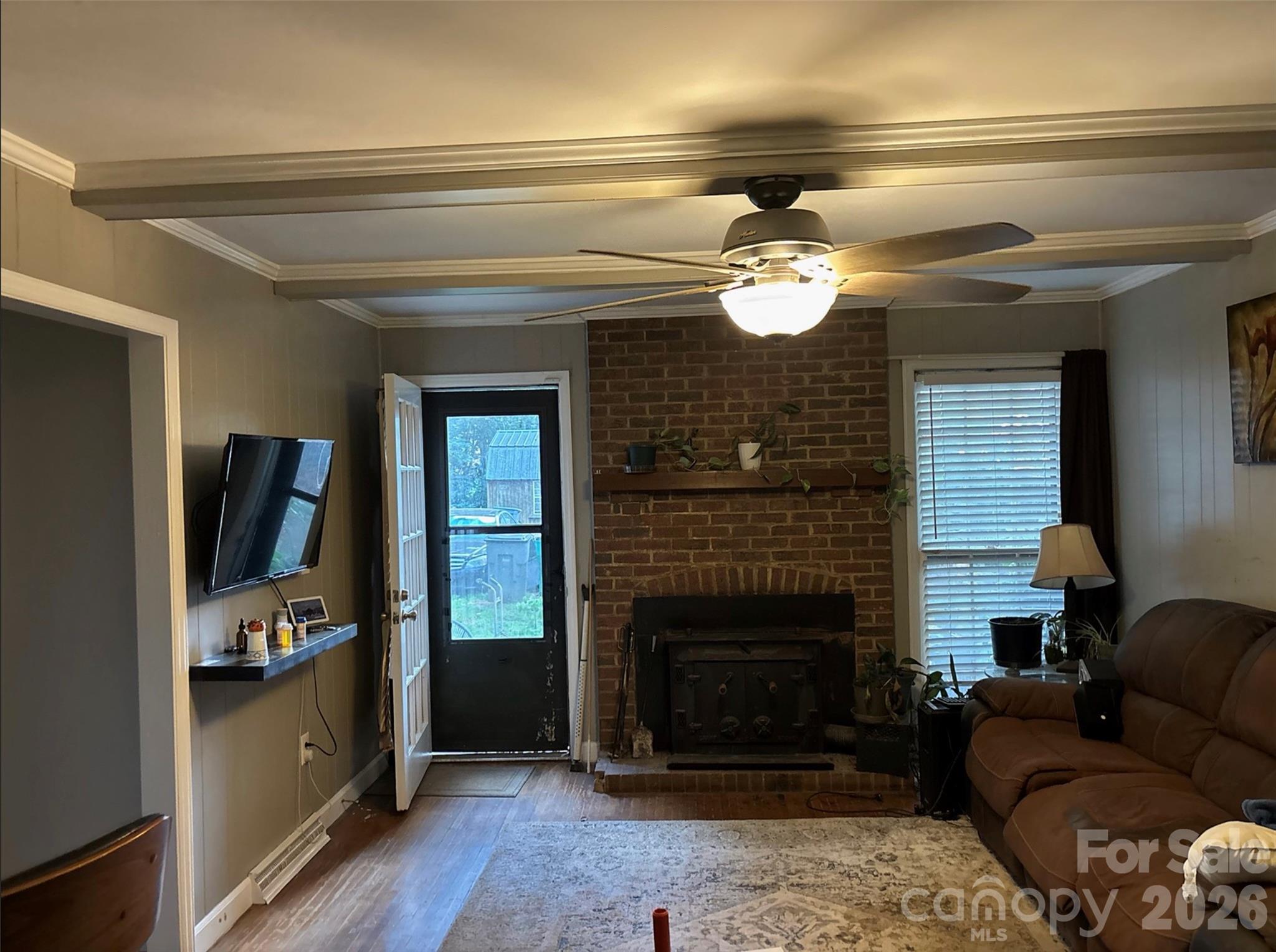 main property photo 15