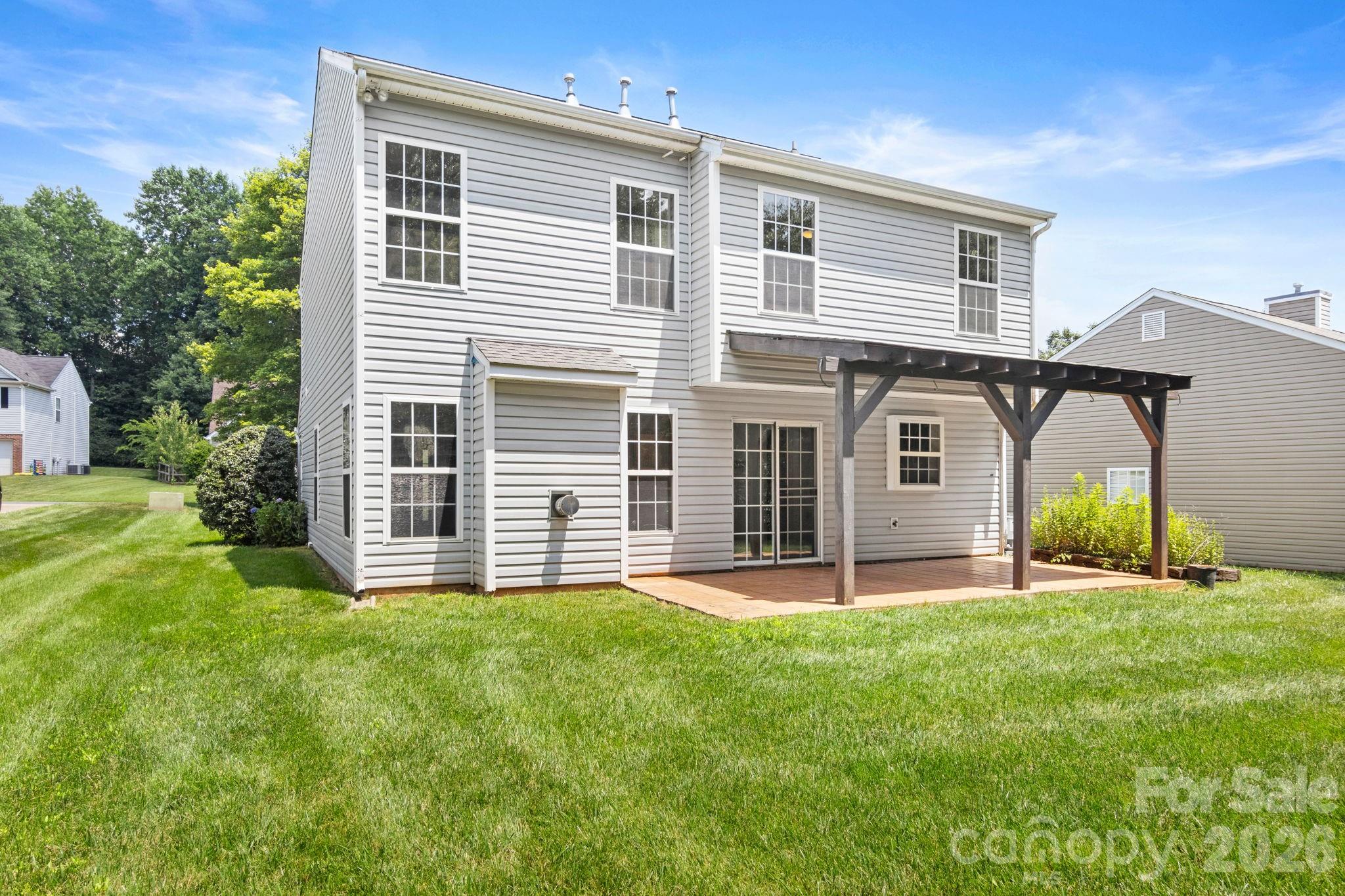 main property photo 29