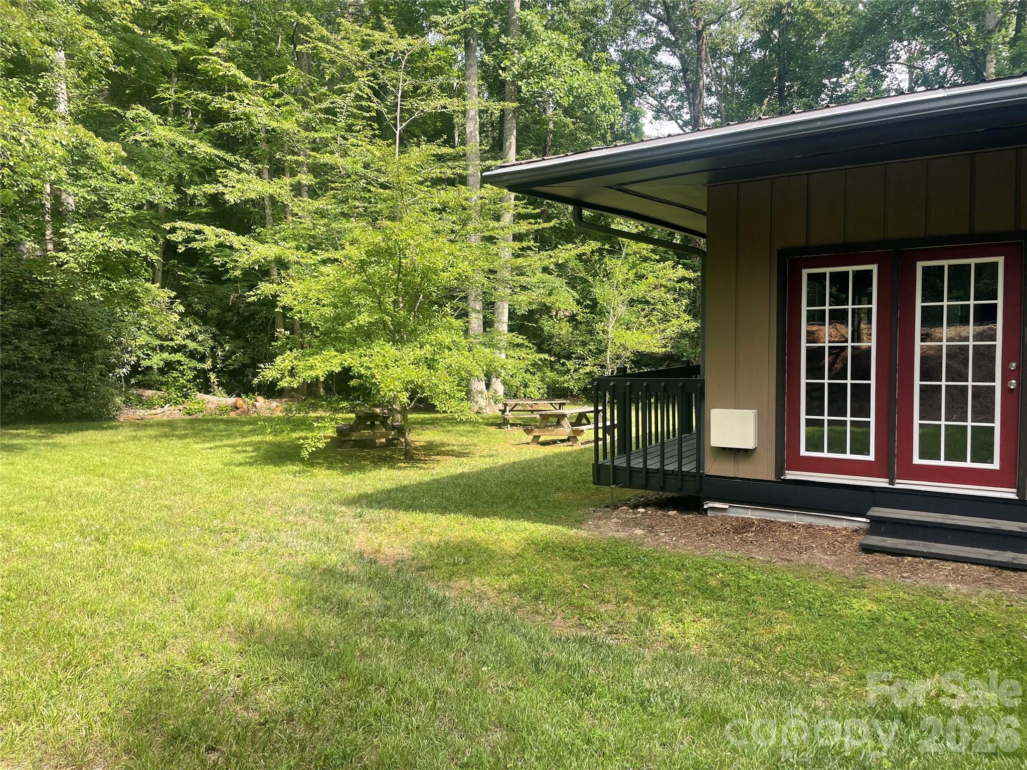 main property photo 23
