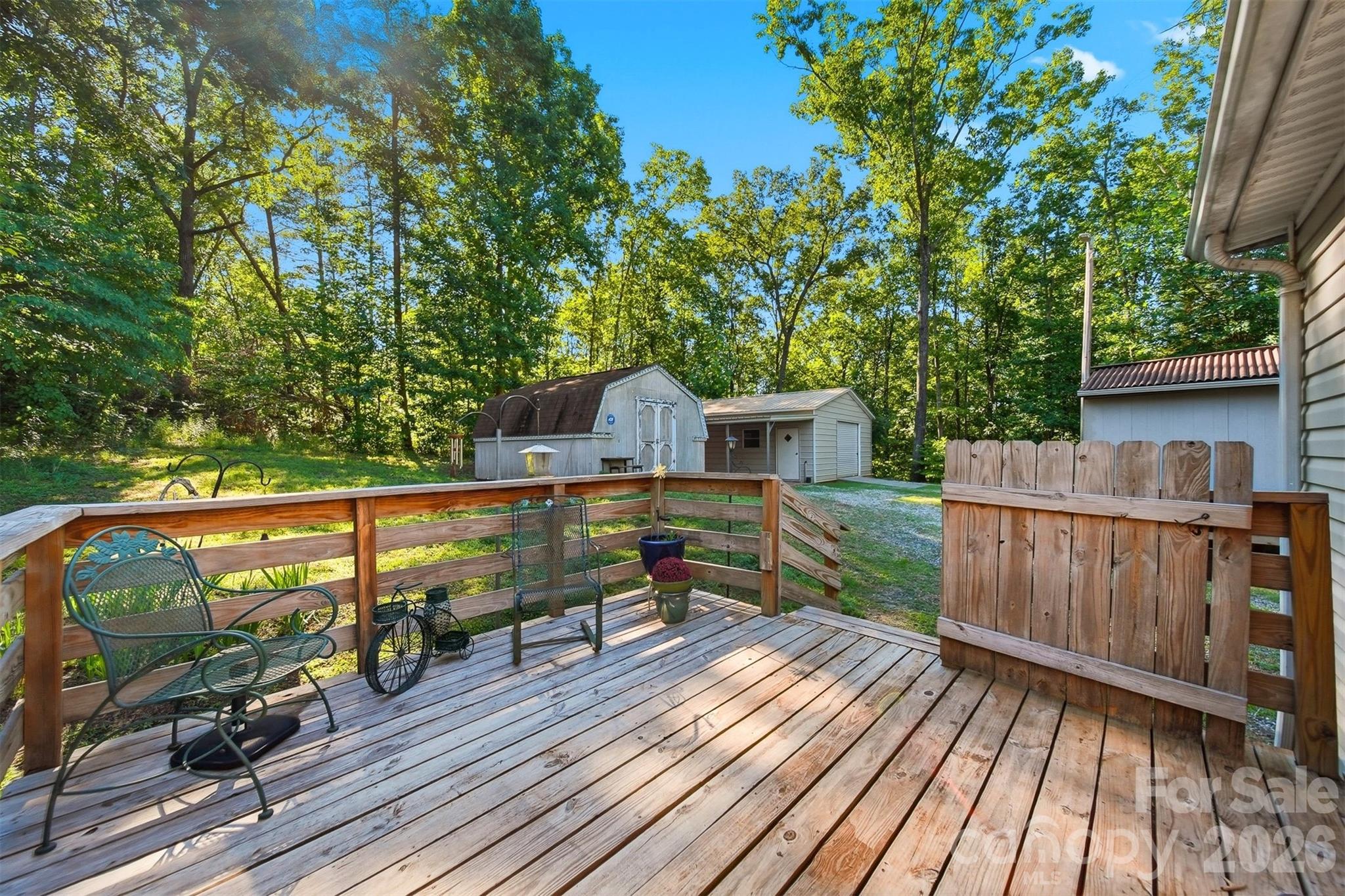 main property photo 23
