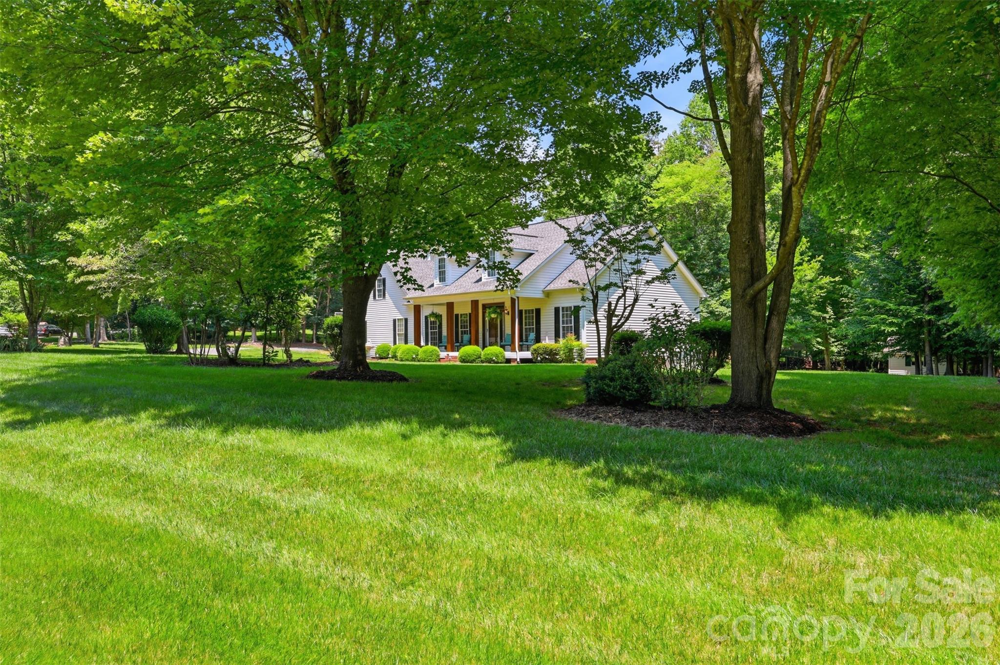 main property photo 28