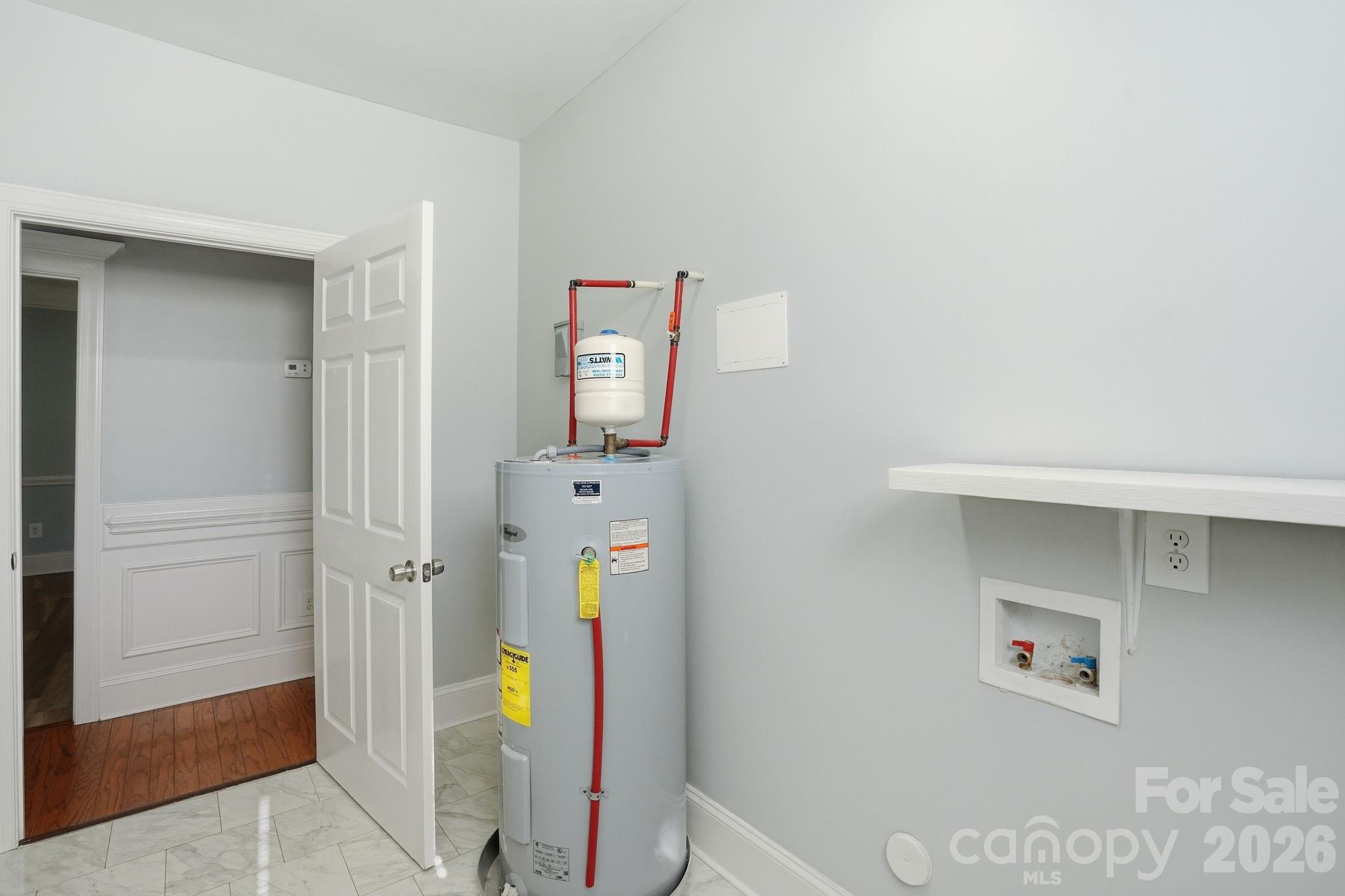 main property photo 29