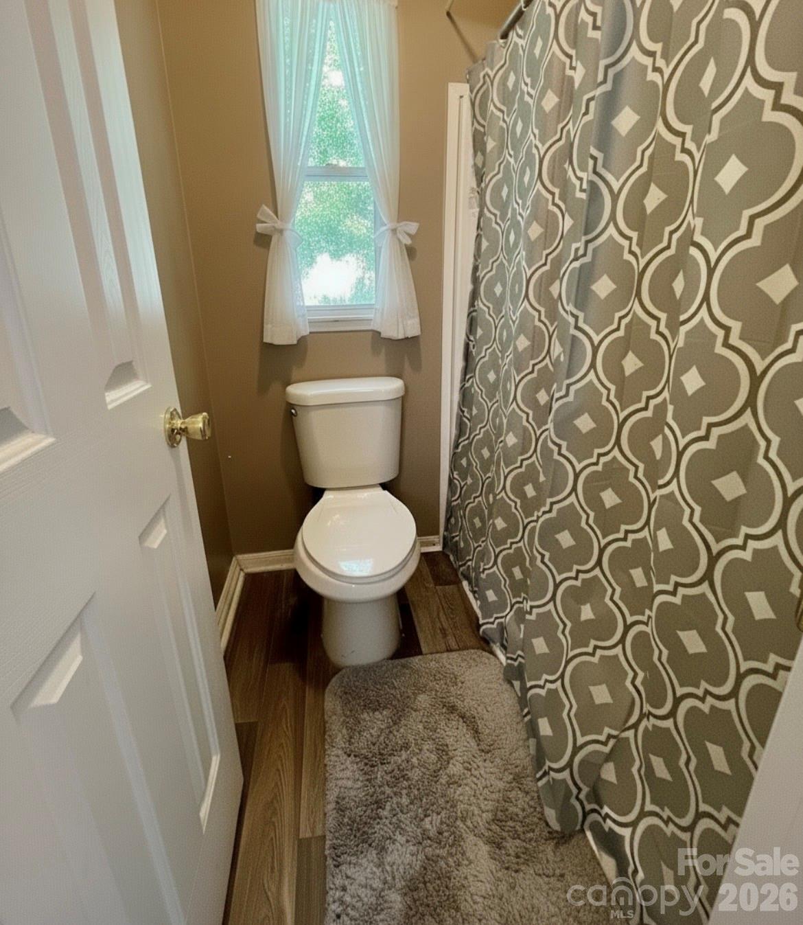 main property photo 16