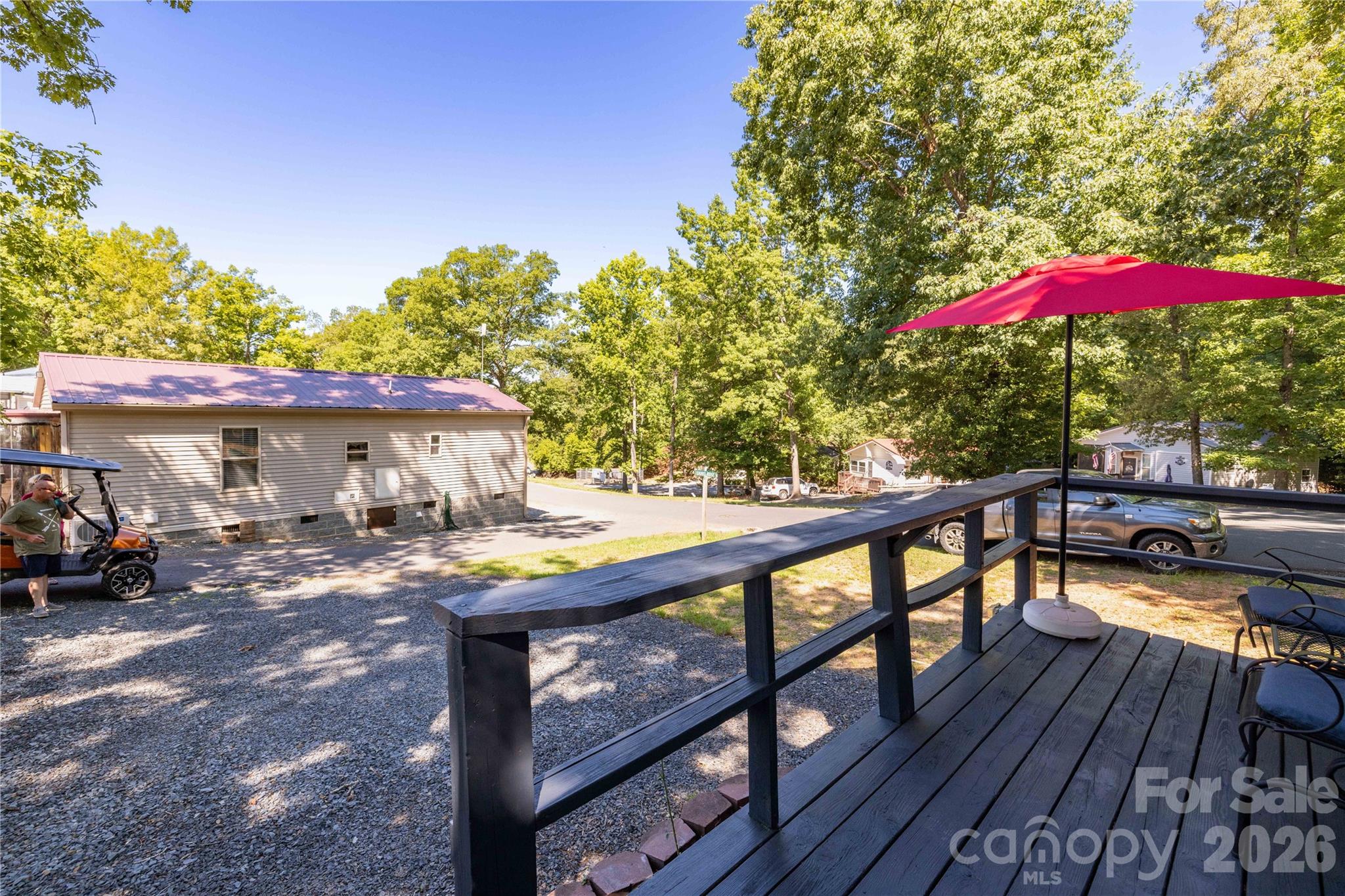 main property photo 32