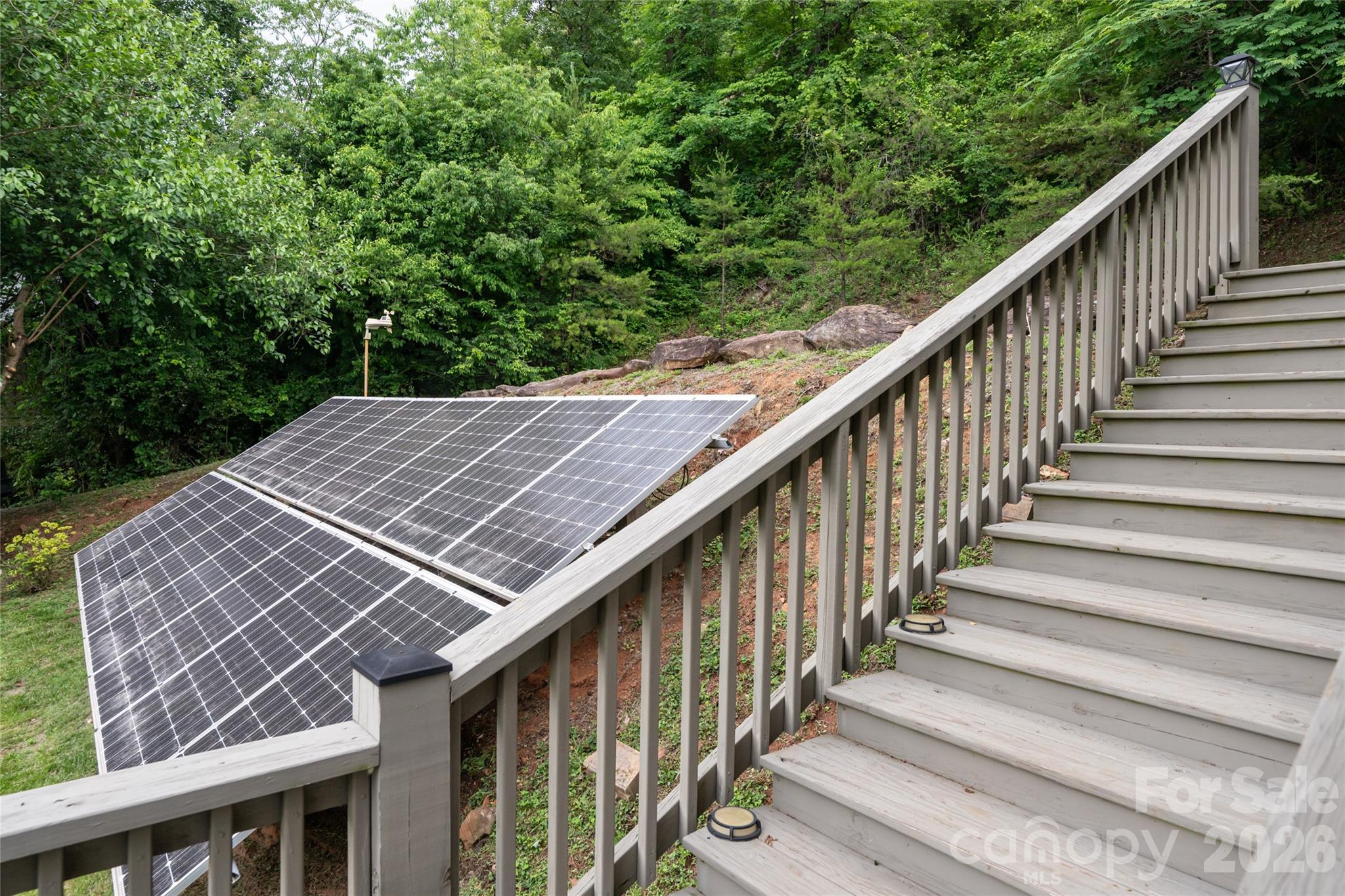 main property photo 28