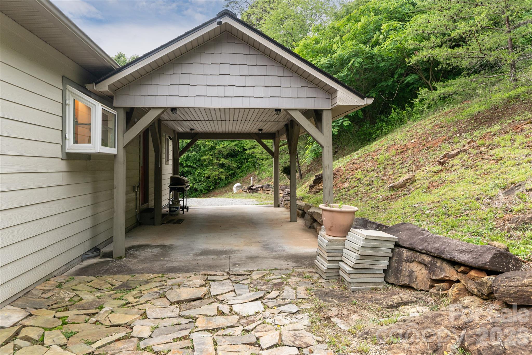 main property photo 42