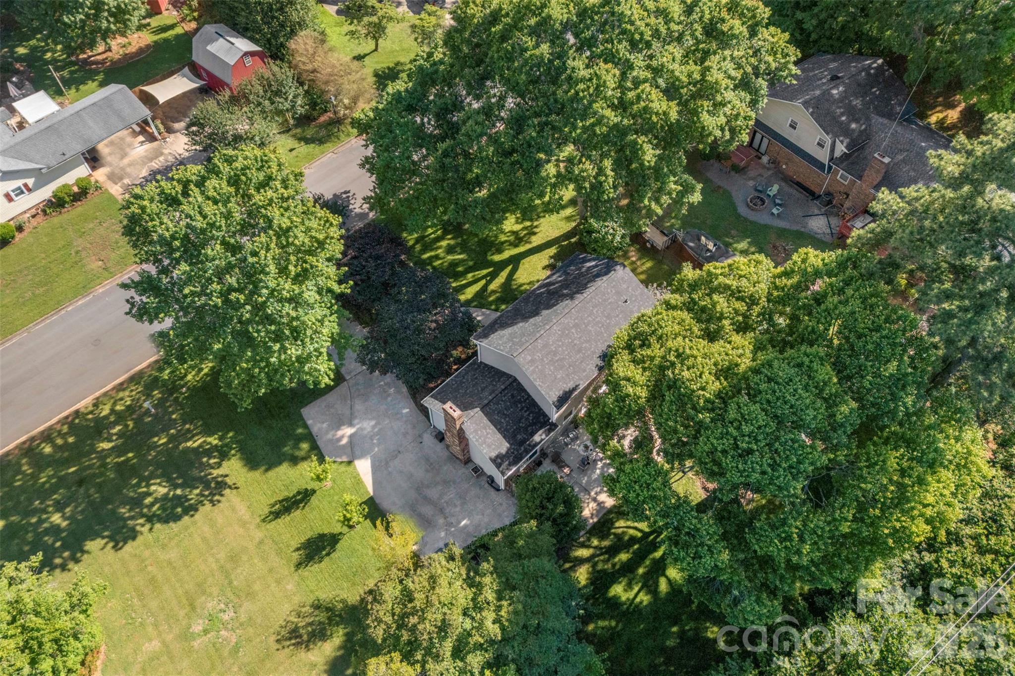 main property photo 34
