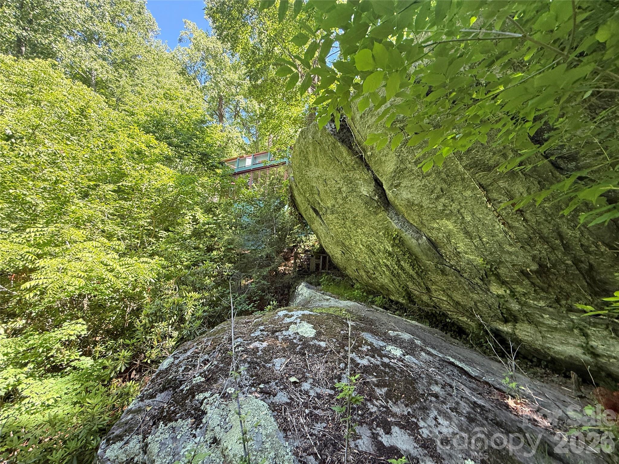 main property photo 17