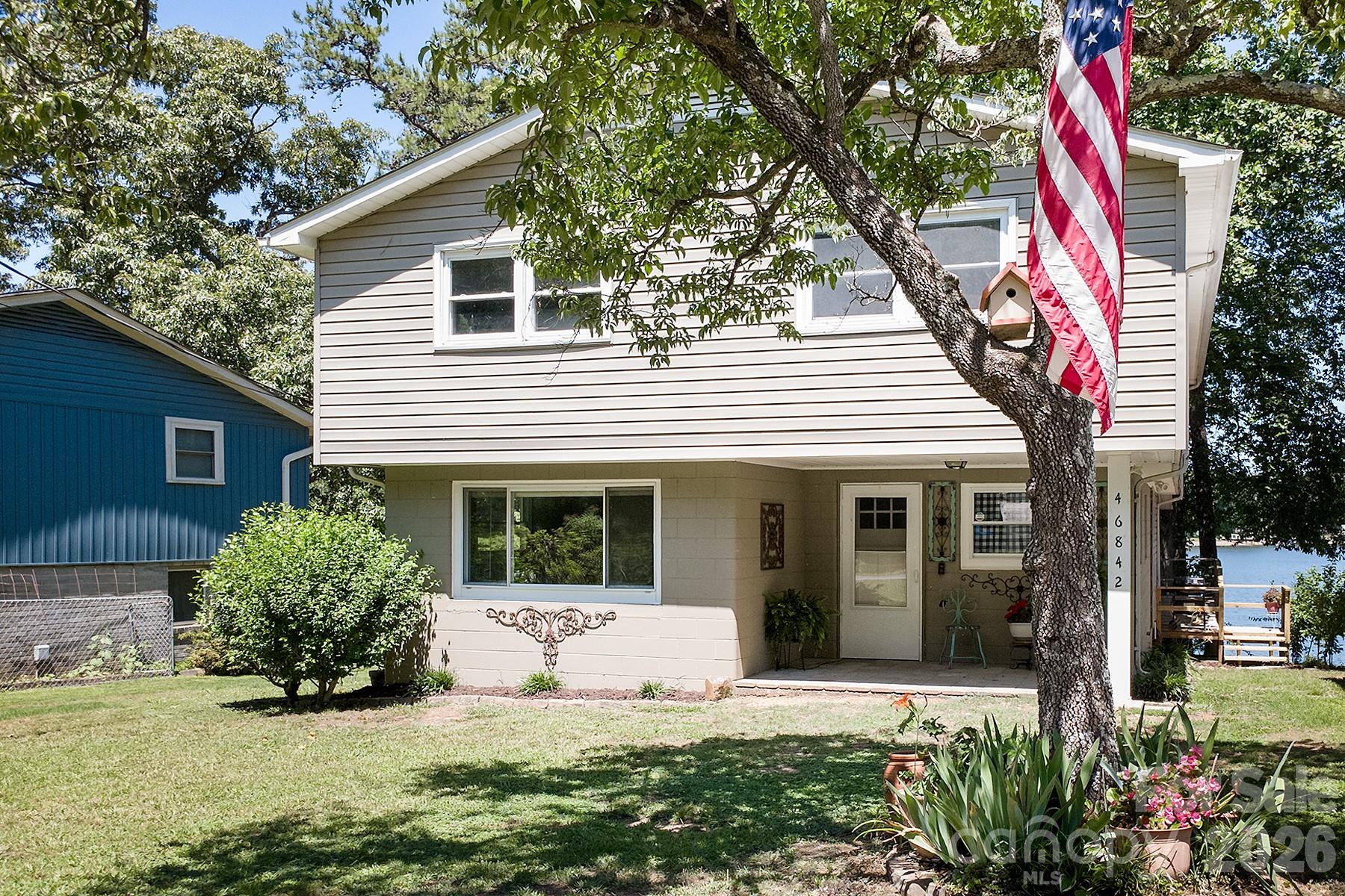 main property photo 35