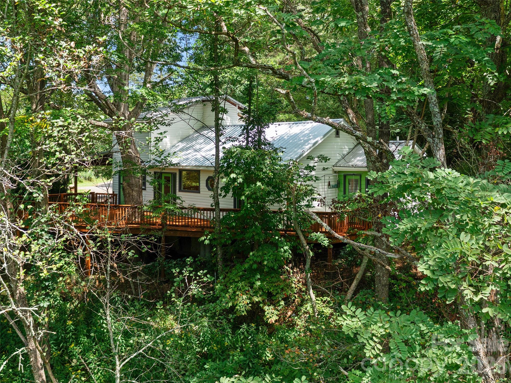 main property photo 35