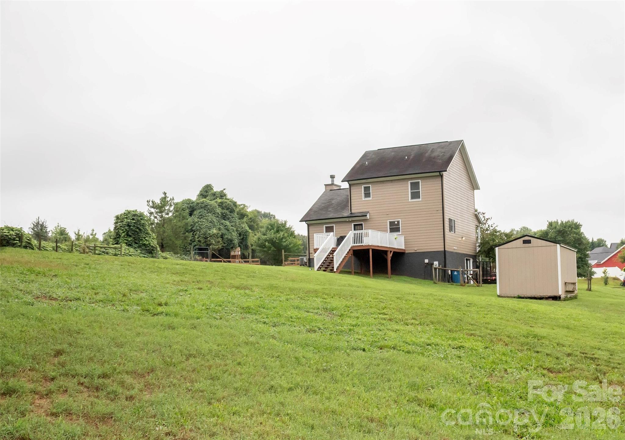 main property photo 22