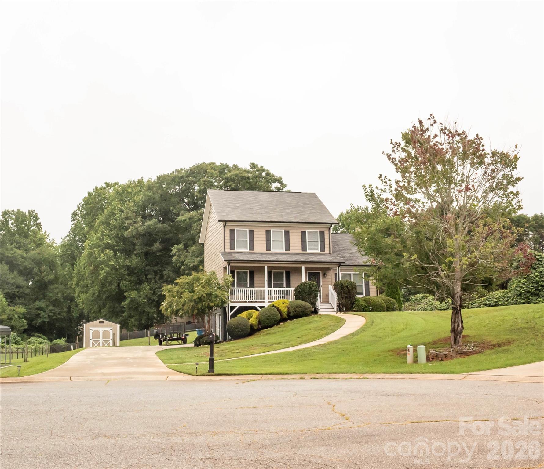 main property photo 23