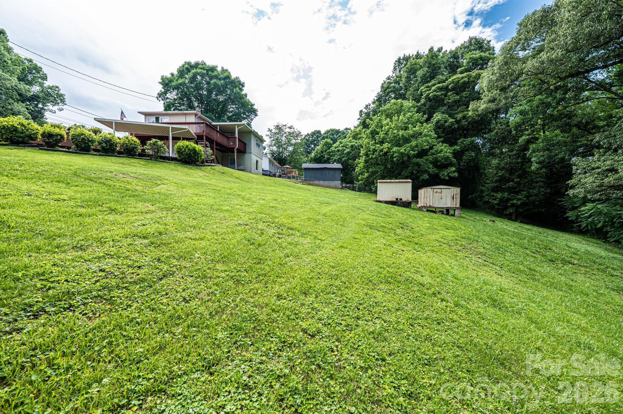 main property photo 14