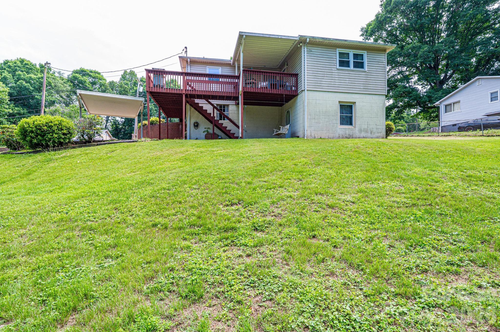 main property photo 16