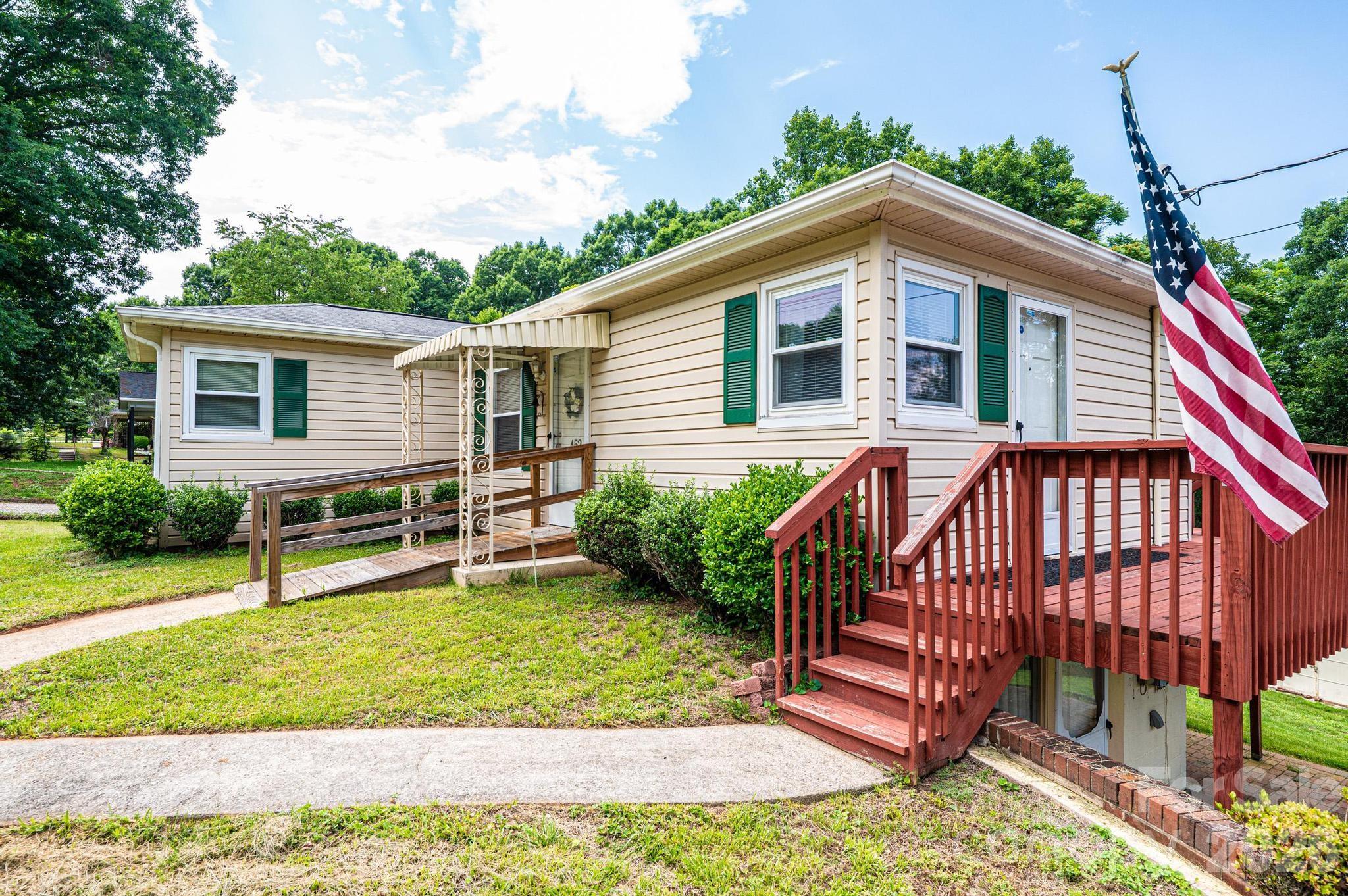 main property photo 4