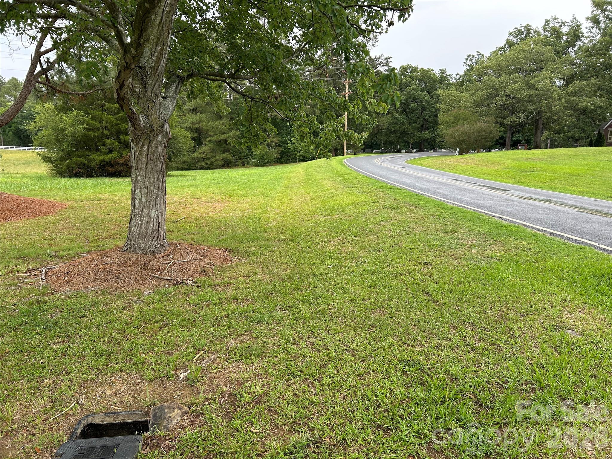 main property photo 34