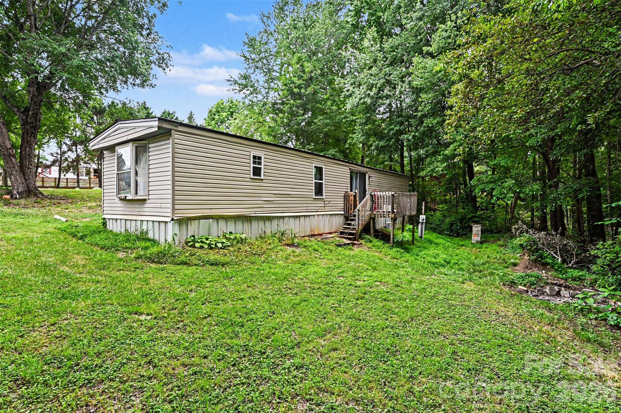 main property photo 21