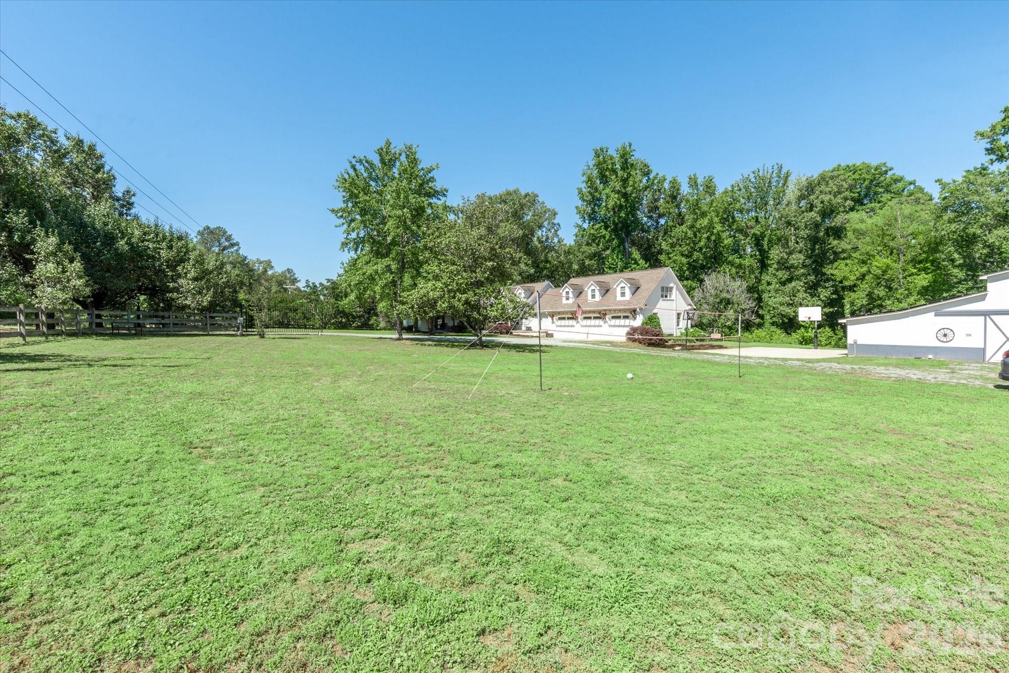 main property photo 38
