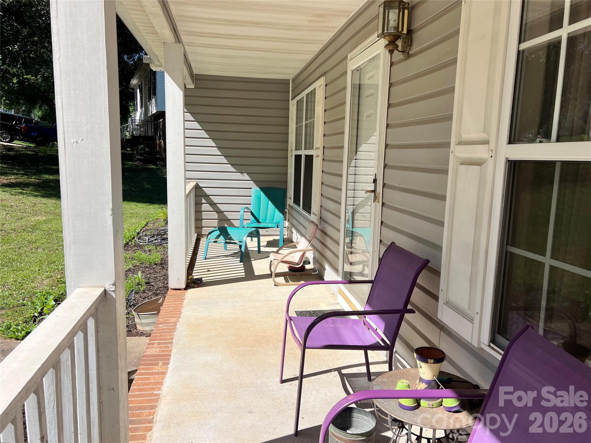 main property photo 6