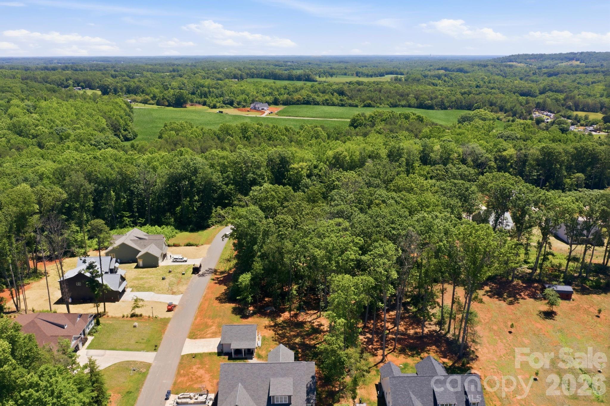 main property photo 8