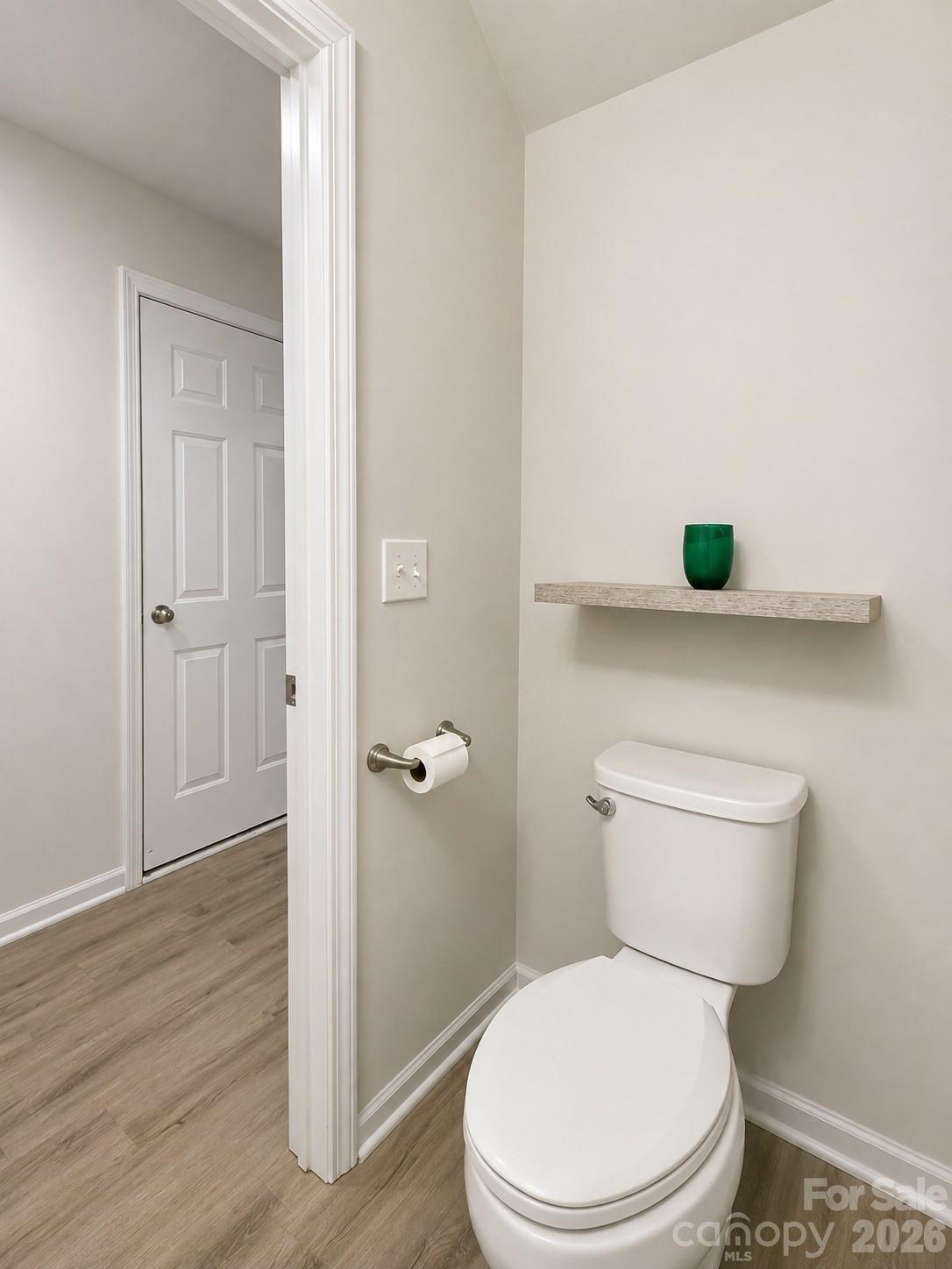 main property photo 15