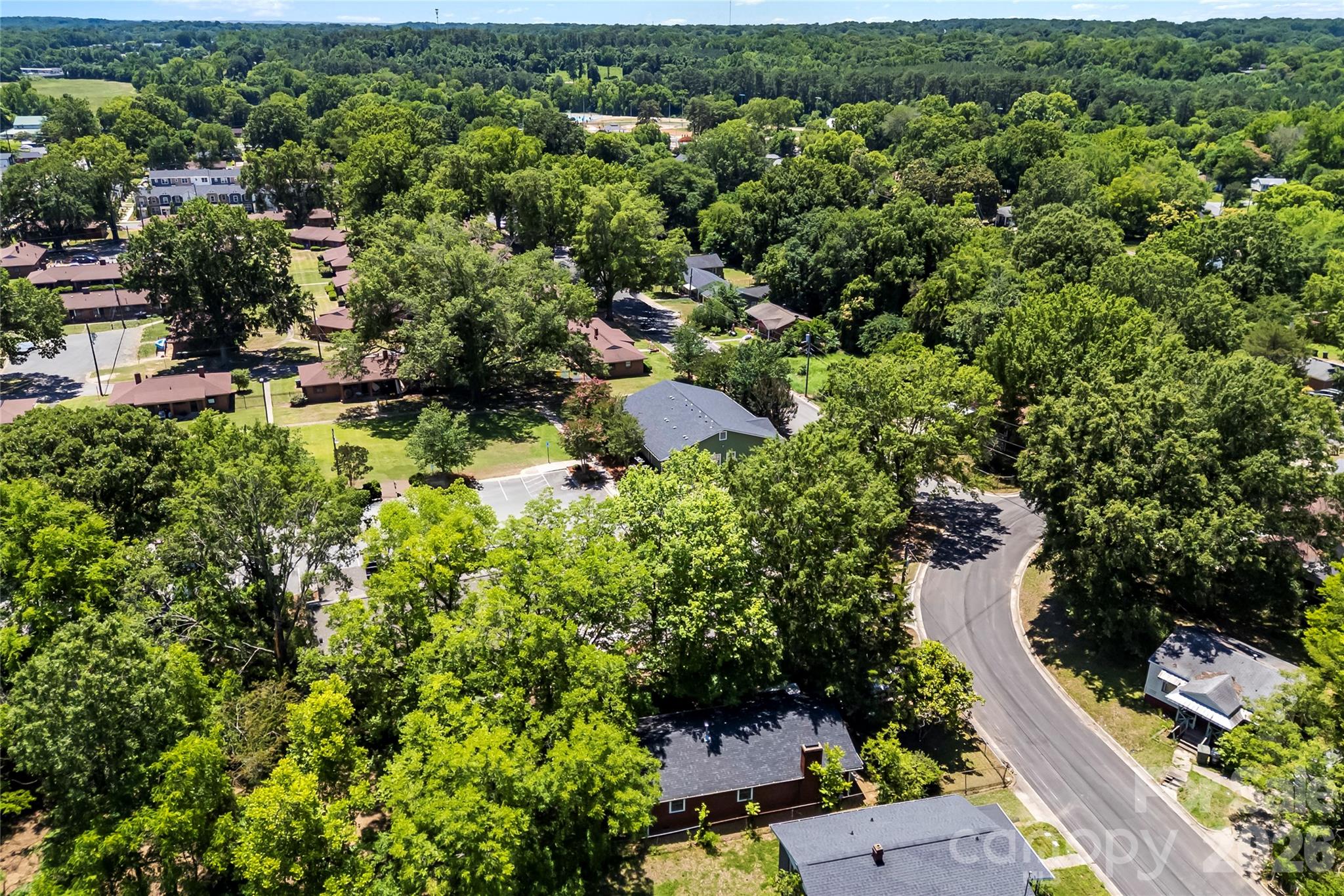 main property photo 36
