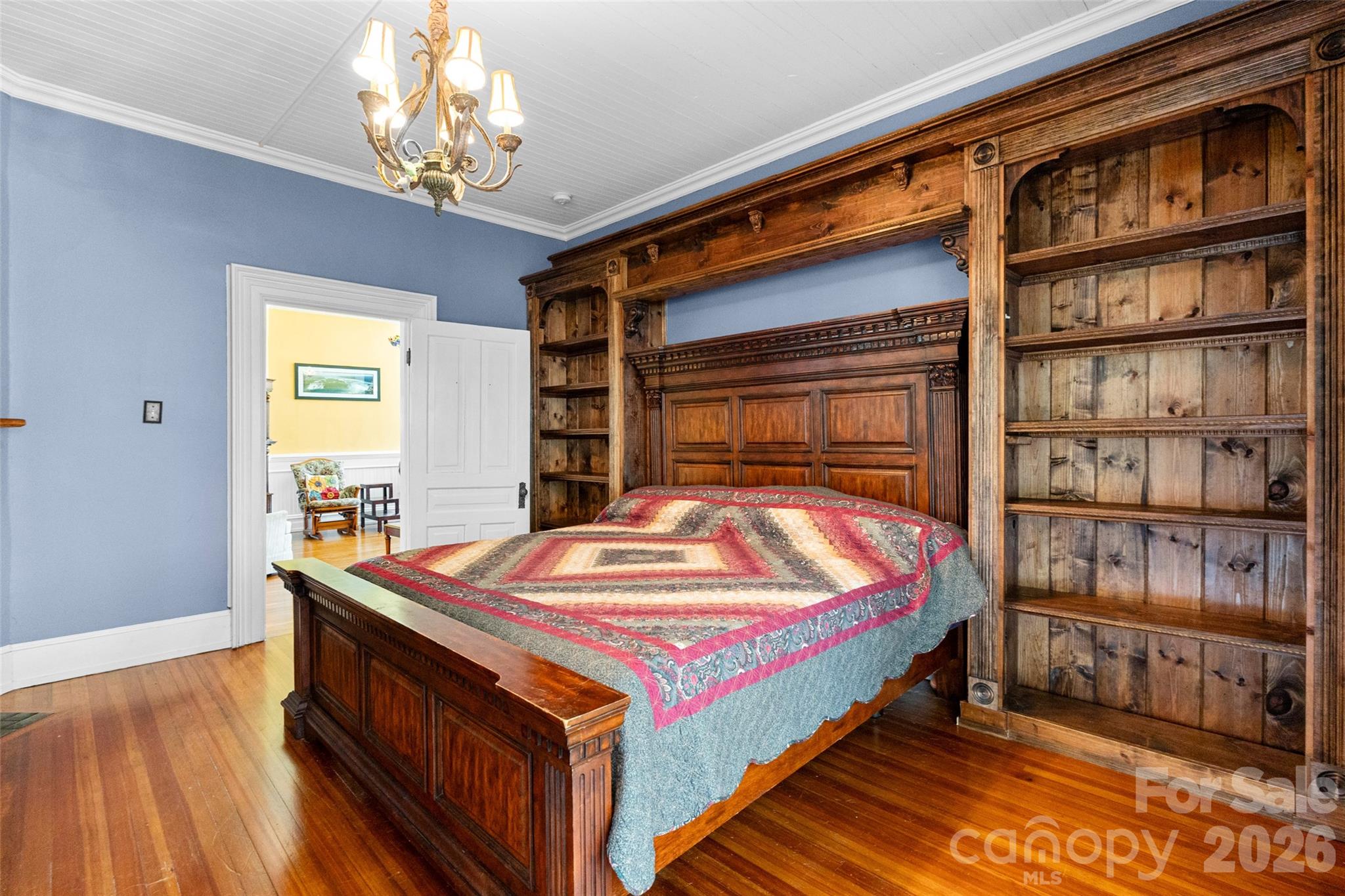 main property photo 14