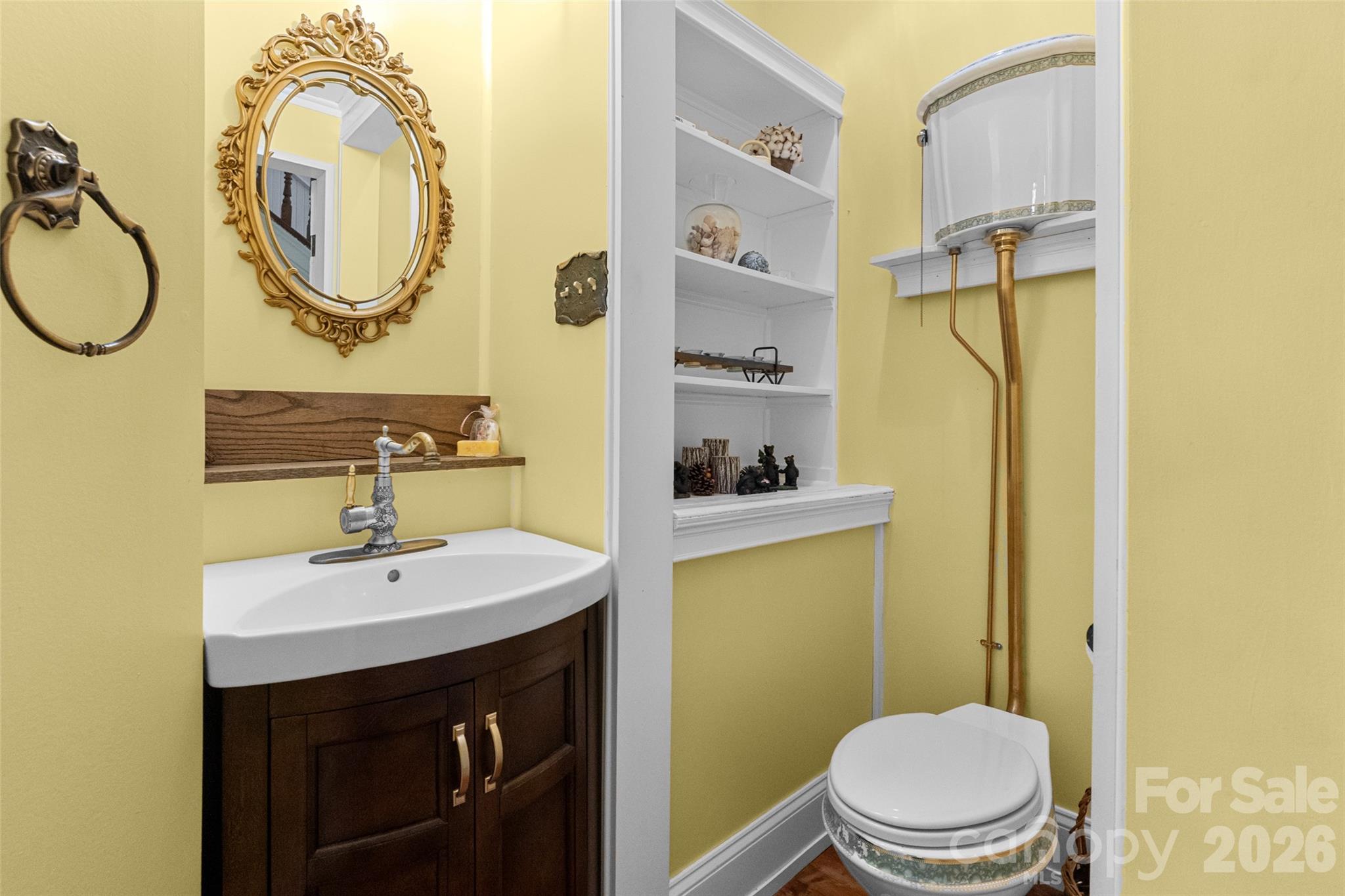 main property photo 31