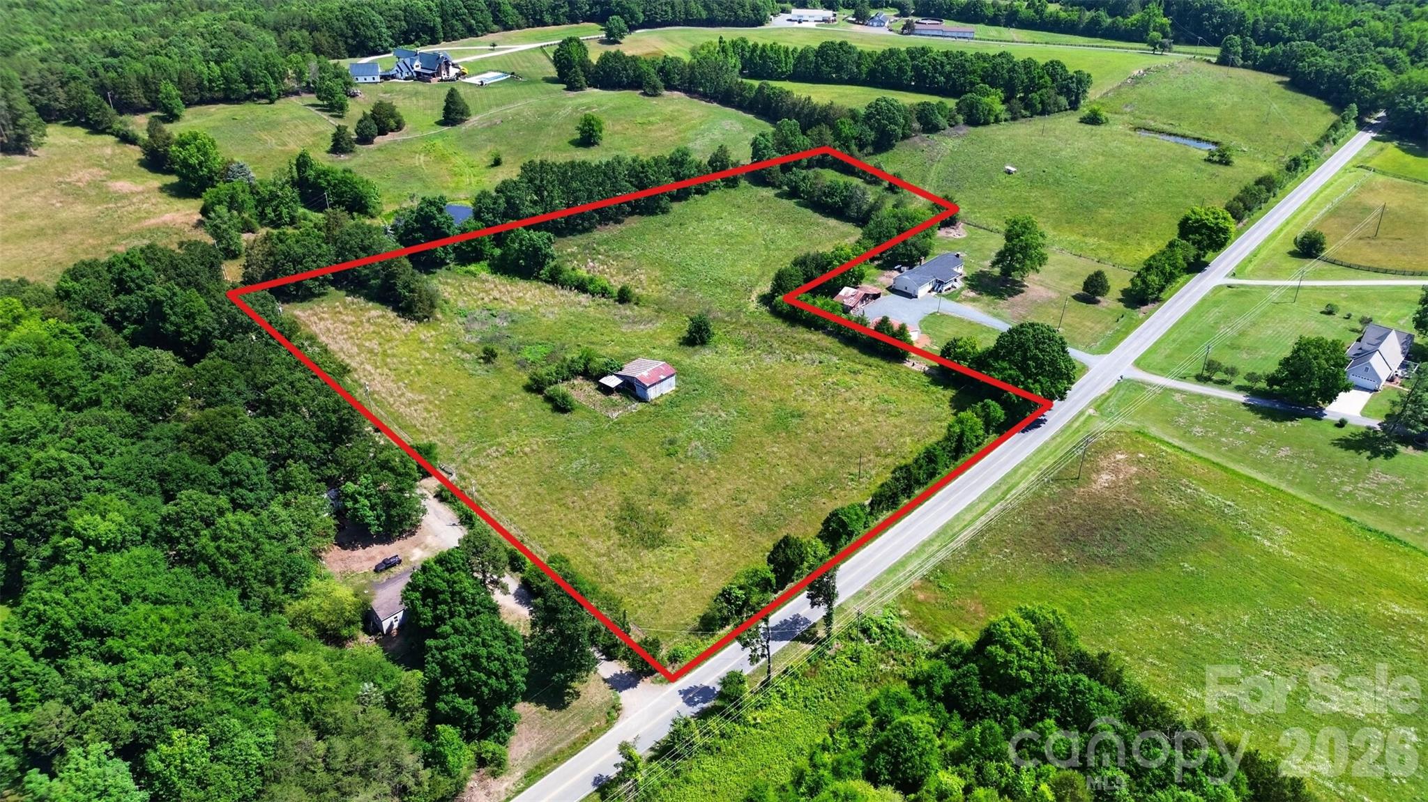 main property photo 2
