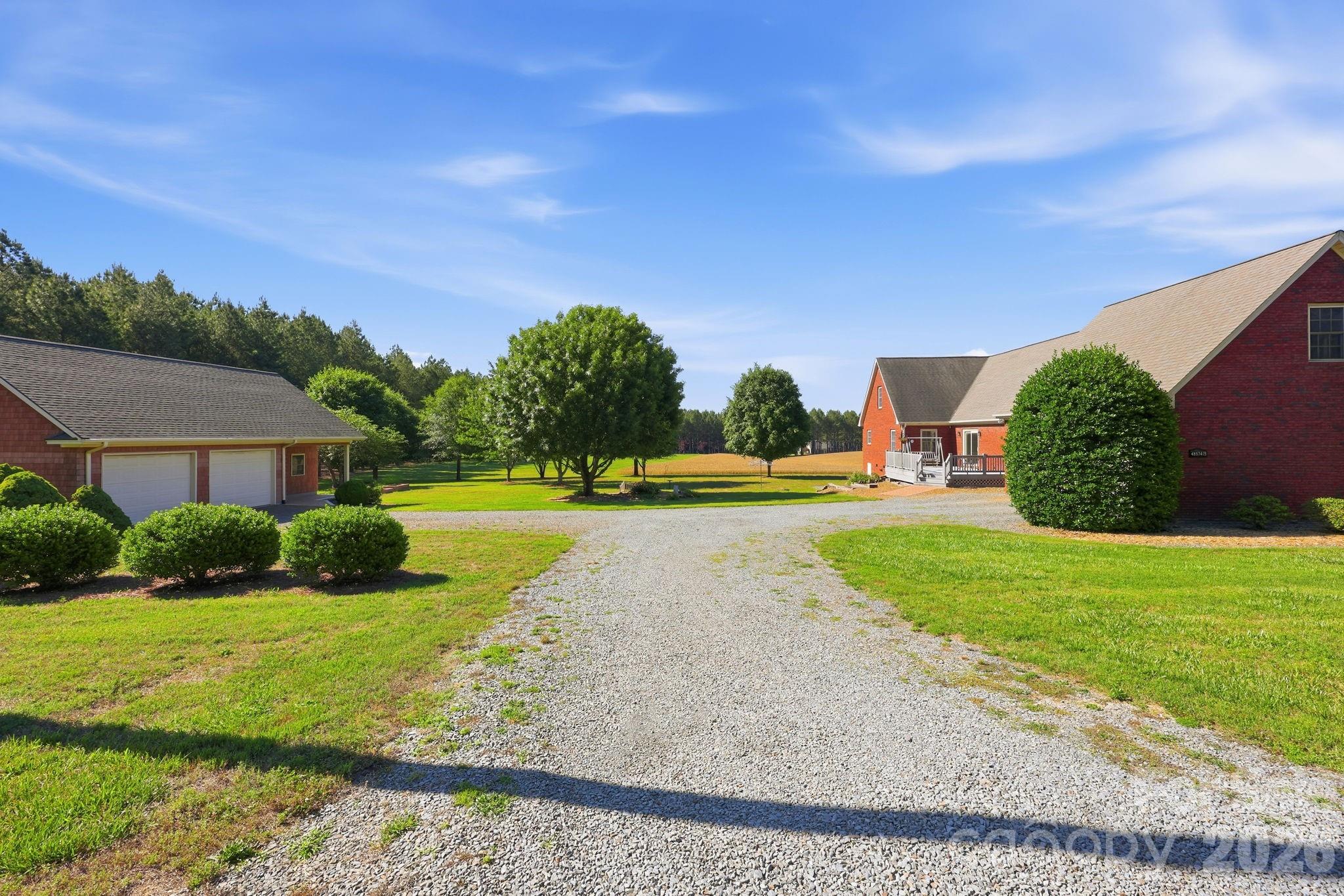 main property photo 32