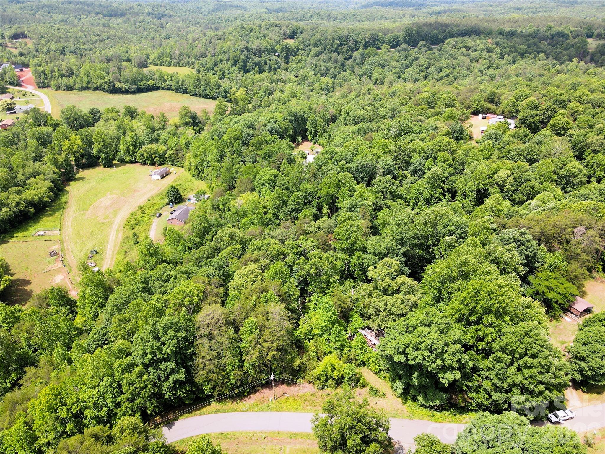 main property photo 12
