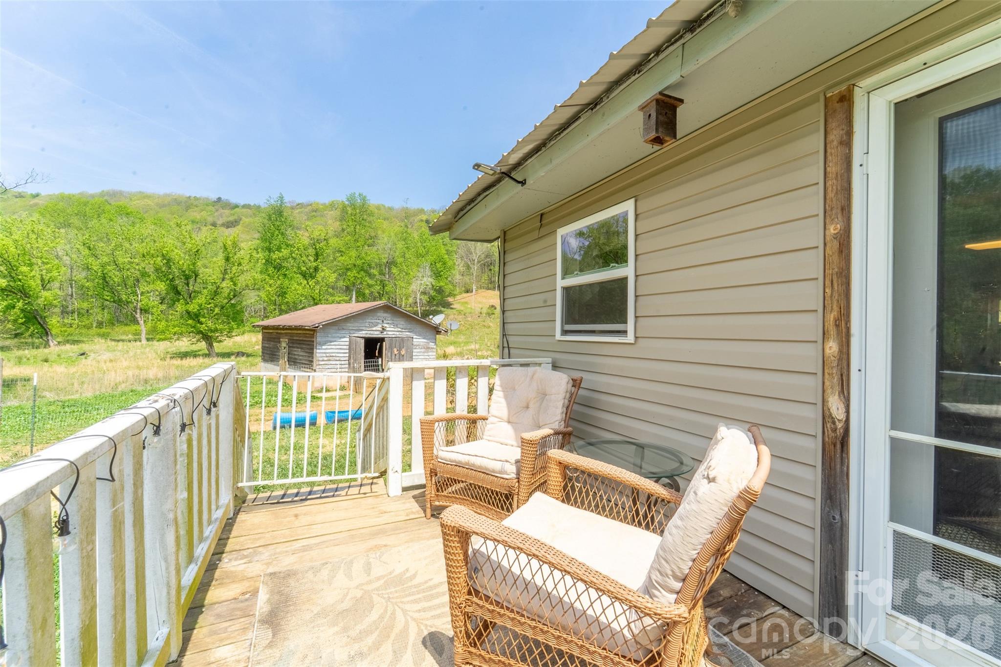 main property photo 33